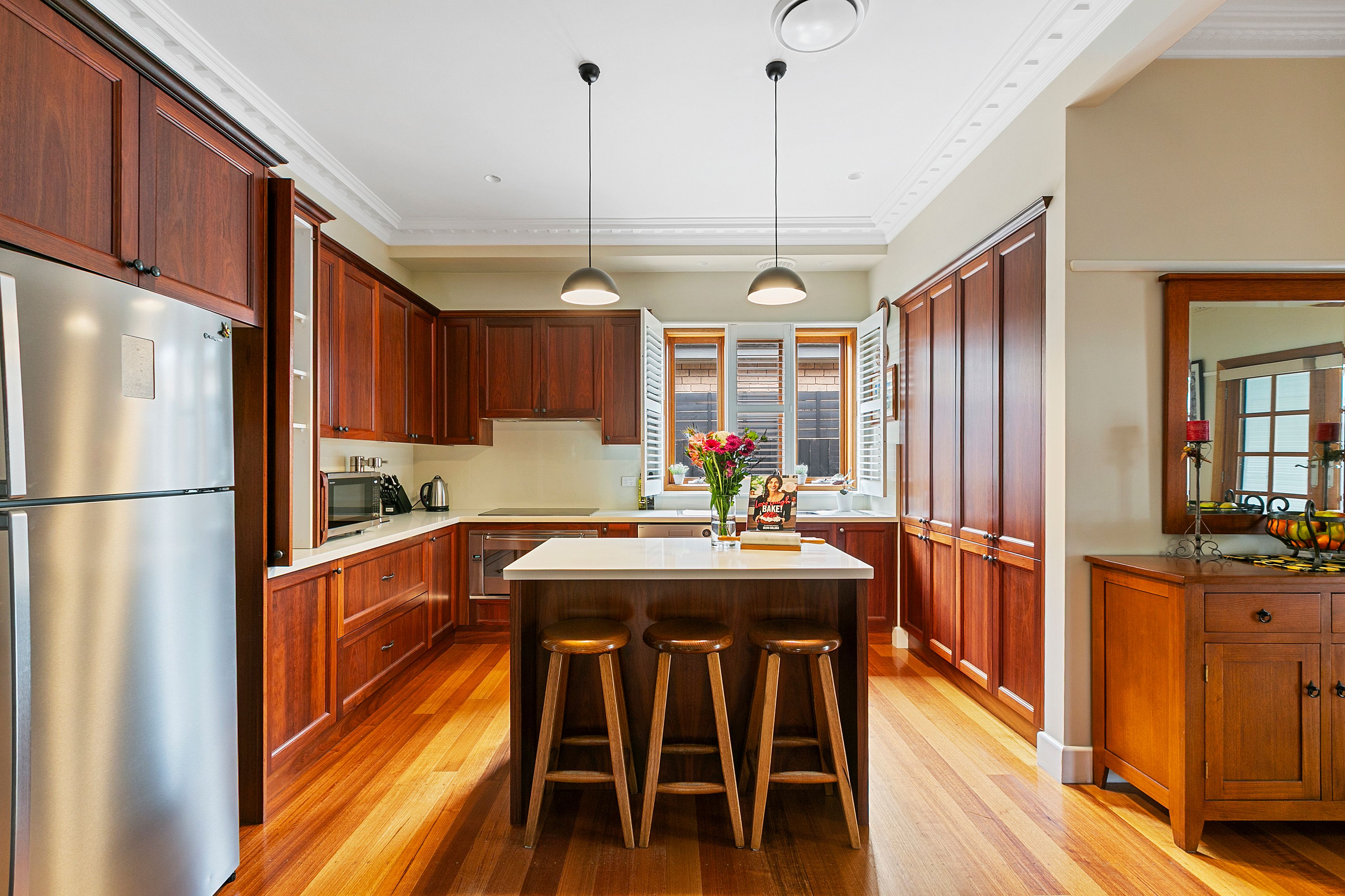 83 Rene Street — photo 4 of 22
