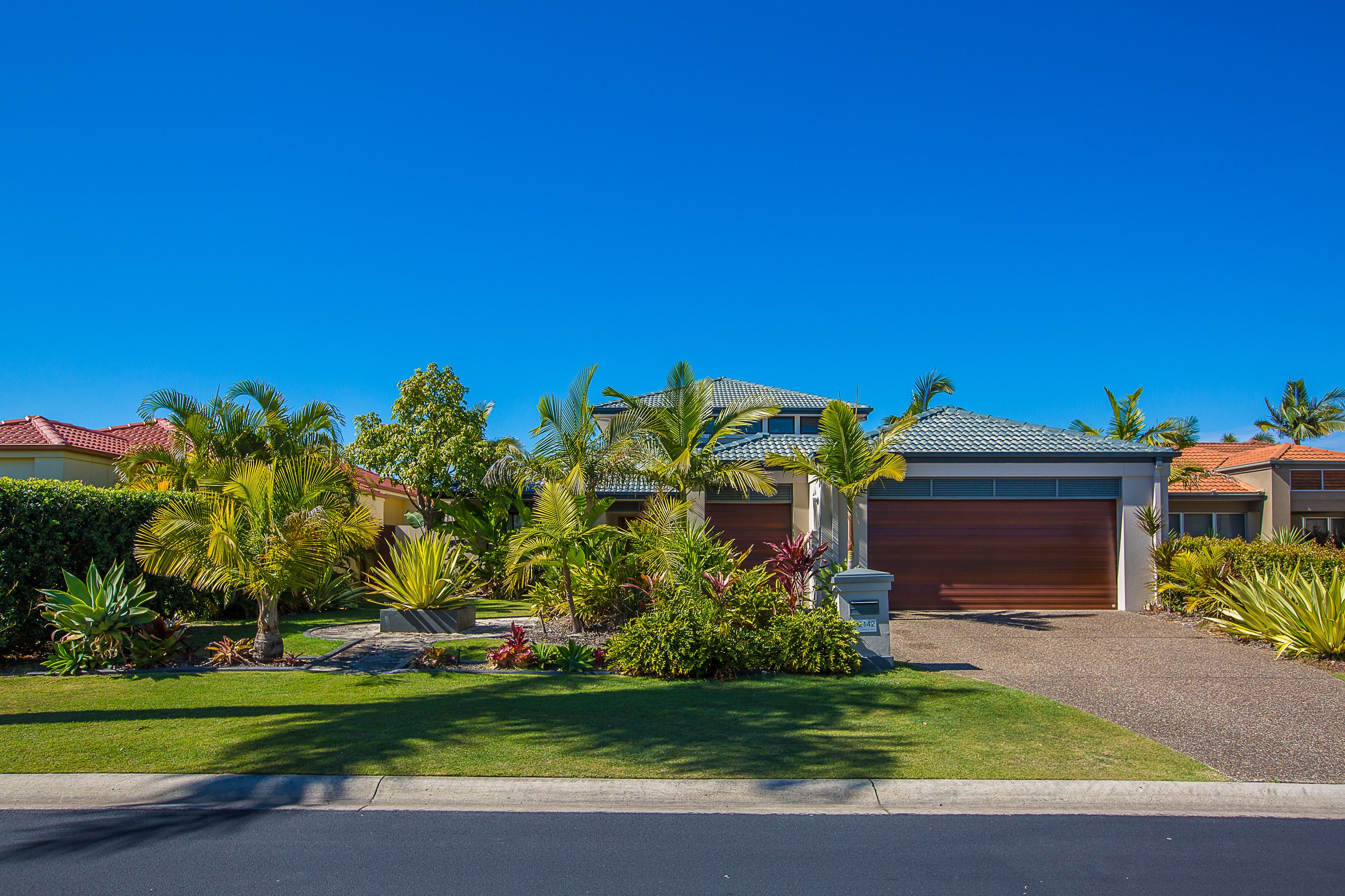 2142 Beaufort Way, Hope Island, QLD 4212