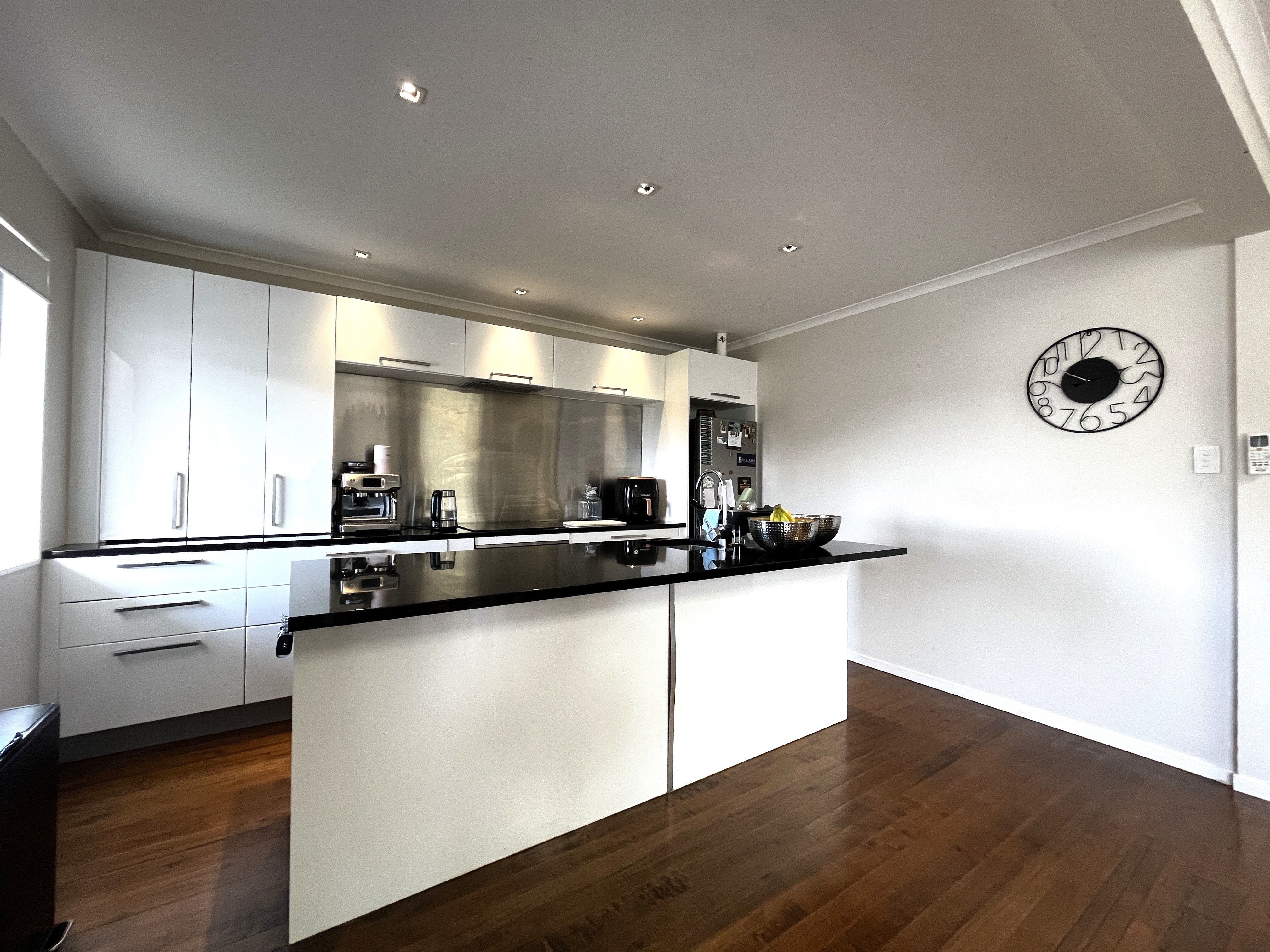 1/32a Parkhill Road, Mellons Bay, Manukau City