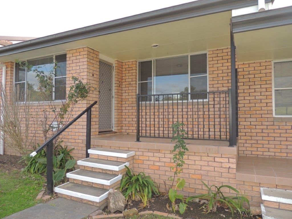 2/11 Manning Street — photo from Ray White Rural Lifestyle Sydney