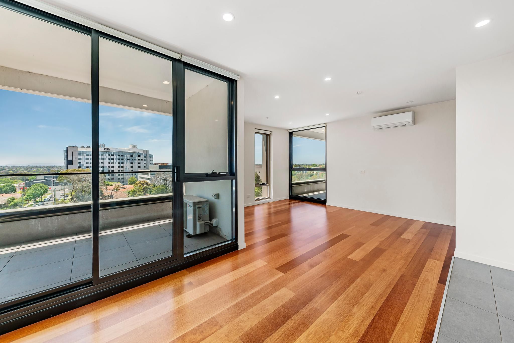 602/8 Wellington Road, Box Hill, VIC 3128
