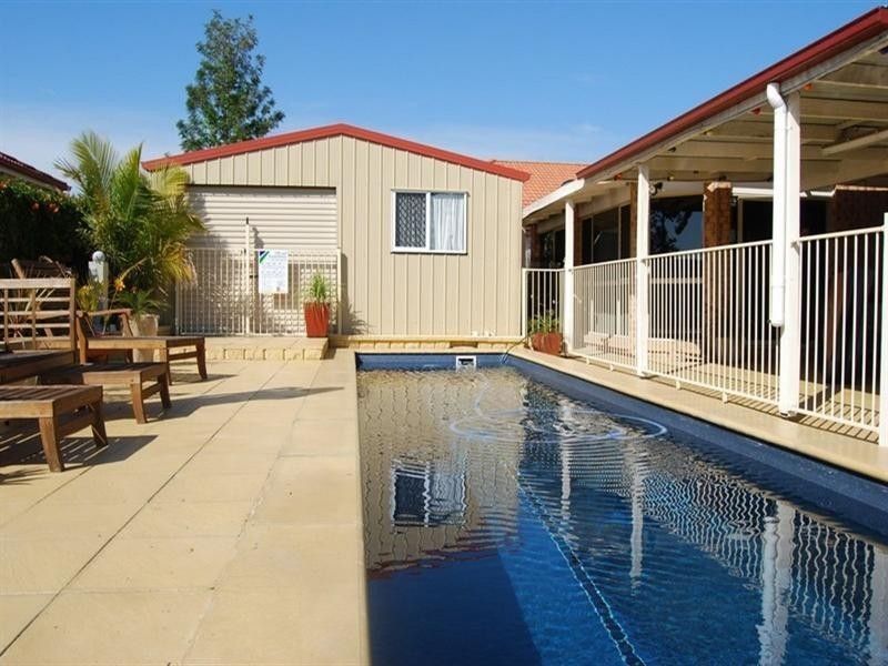 2 Blenheim Street, Forest Lake, QLD 4078
