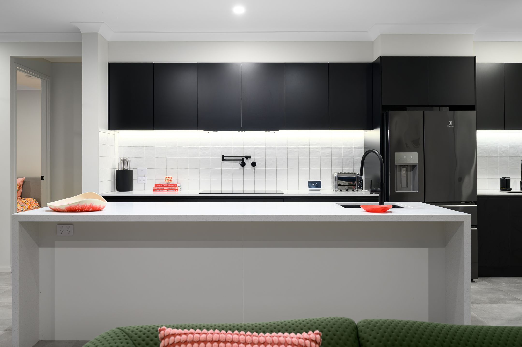 83 Alexandrina Street — photo 9 of 30