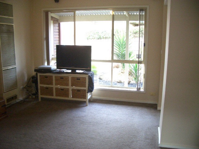 2/2 Webster Court, Highton, VIC 3216