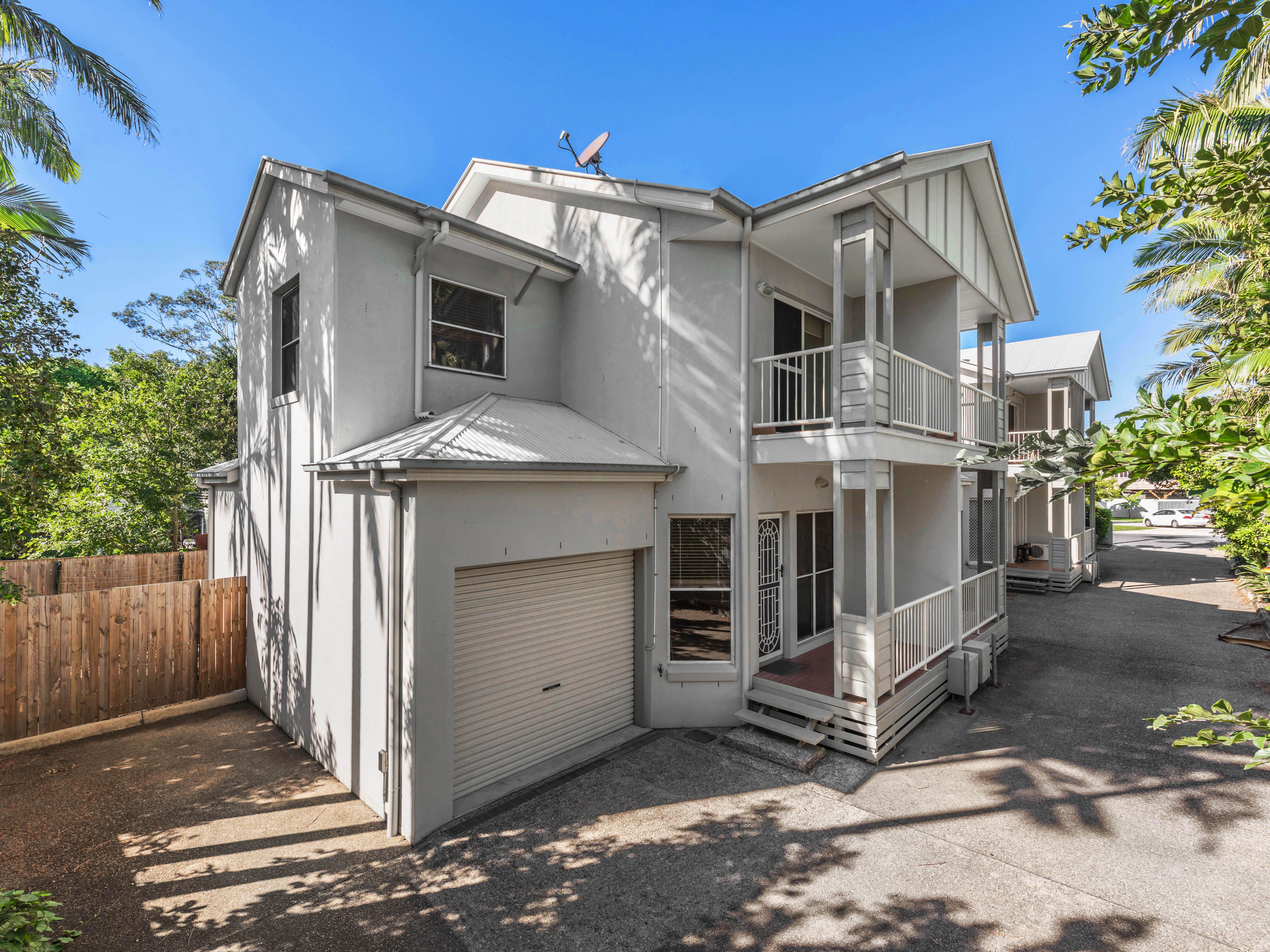 11 Beatrice Street, Hawthorne QLD 4171