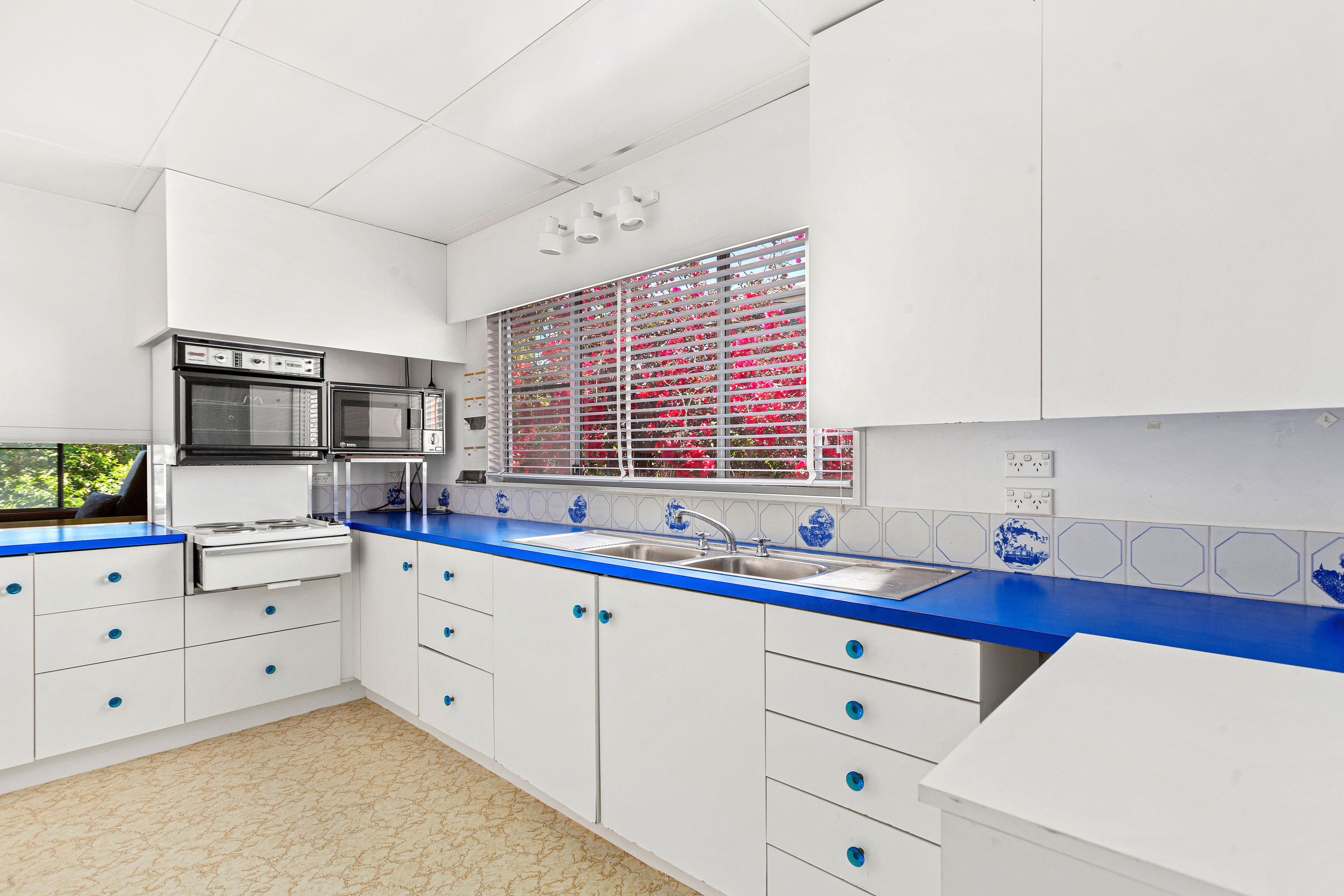 16 Planthurst Road, Carlton, NSW 2218