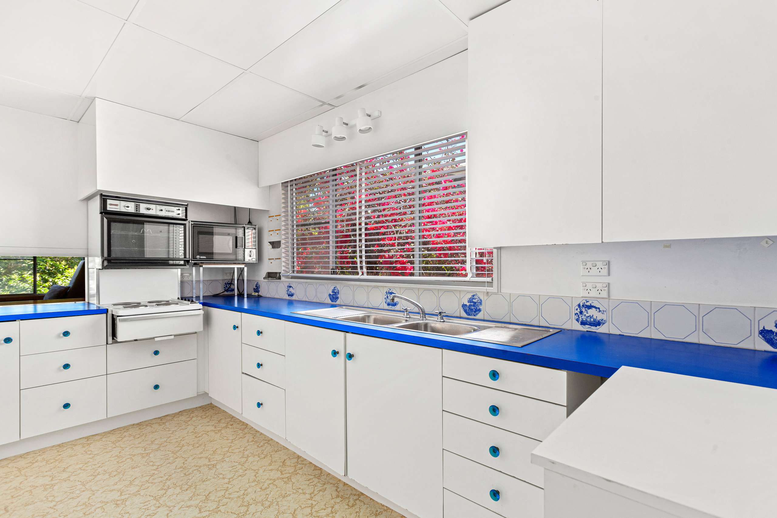 16 Planthurst Road, Carlton, NSW 2218