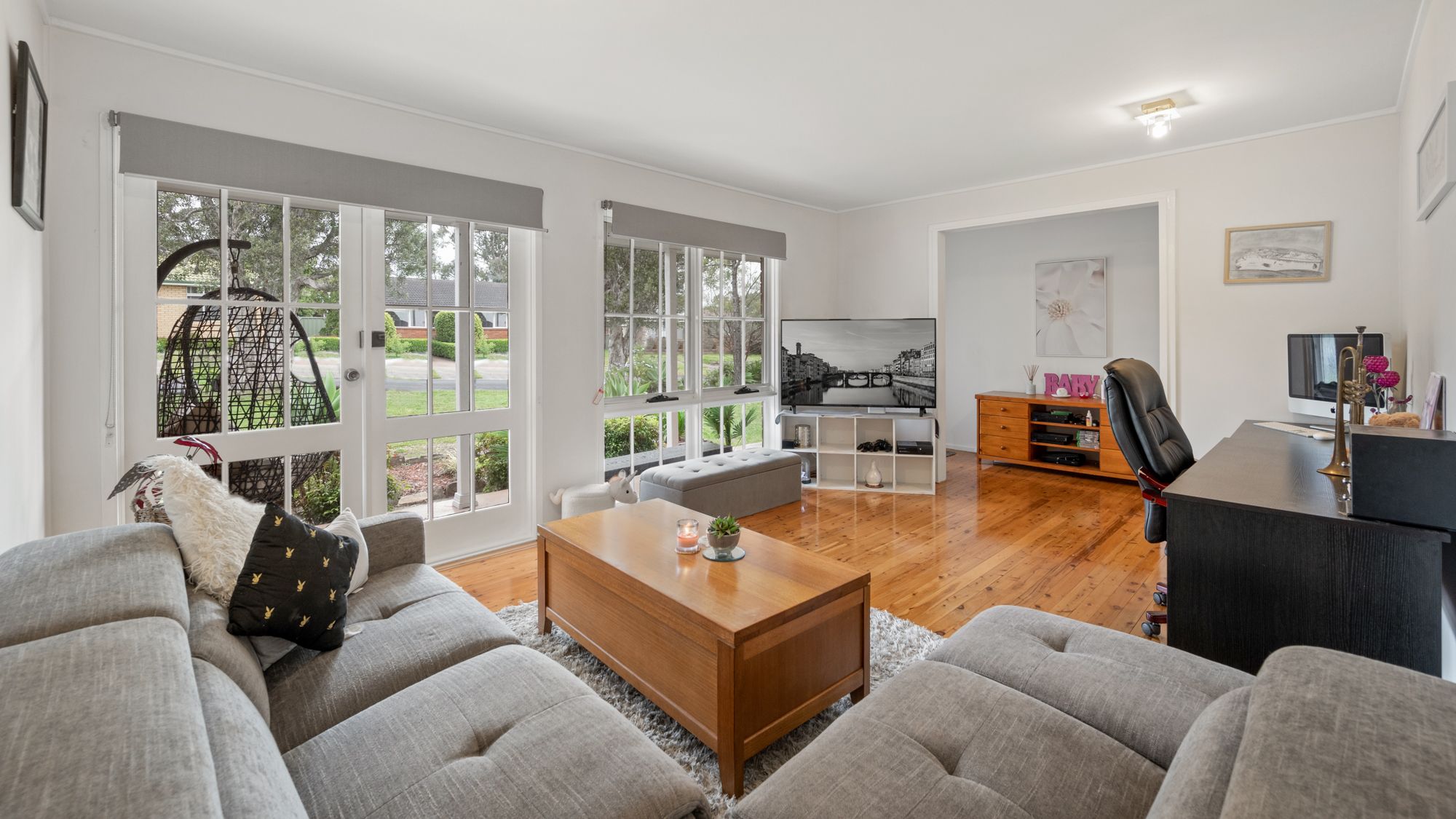 10 Bottlebrush Avenue, Bradbury, NSW 2560