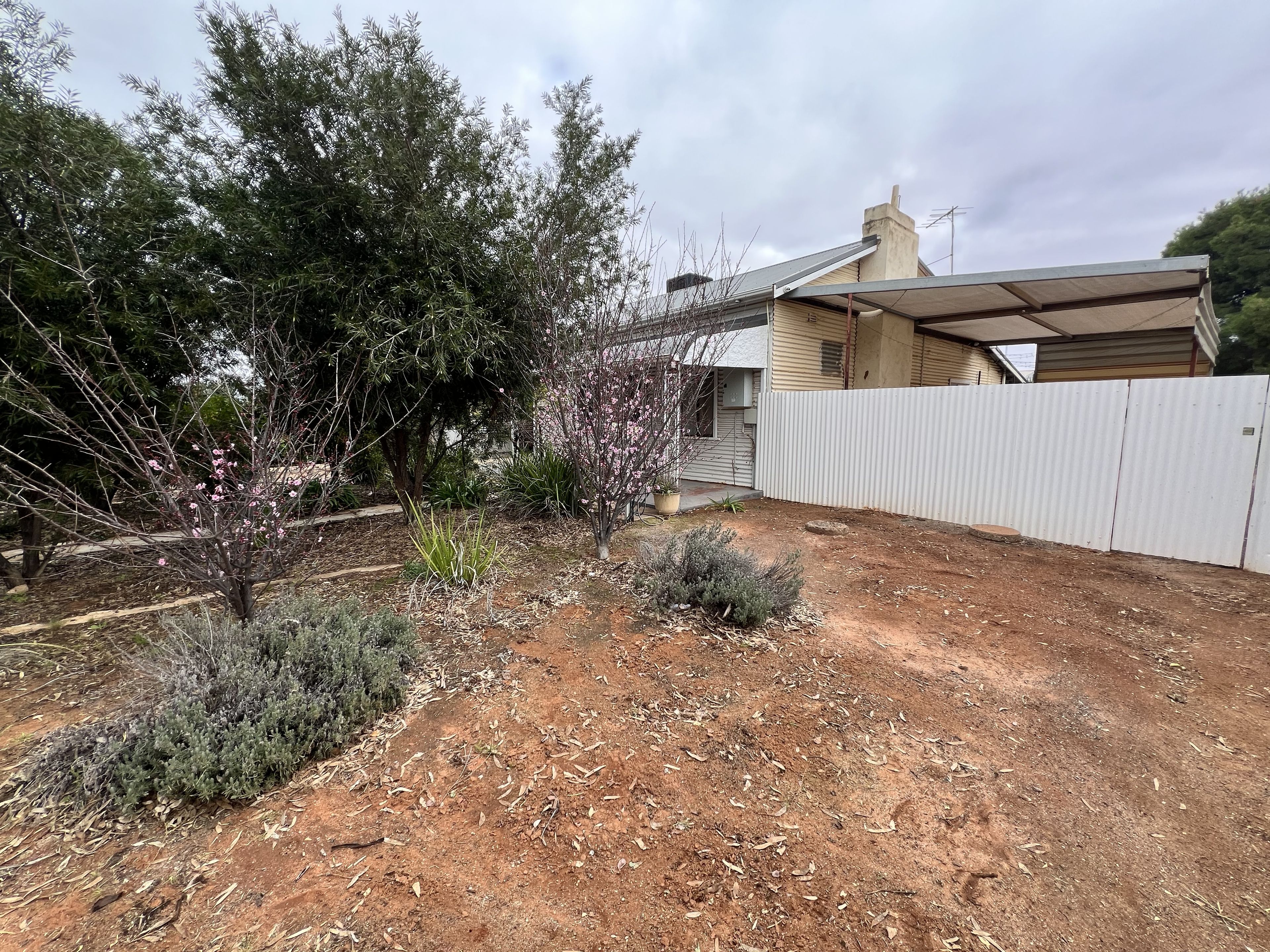90 Morgan Street — photo 3 of 15
