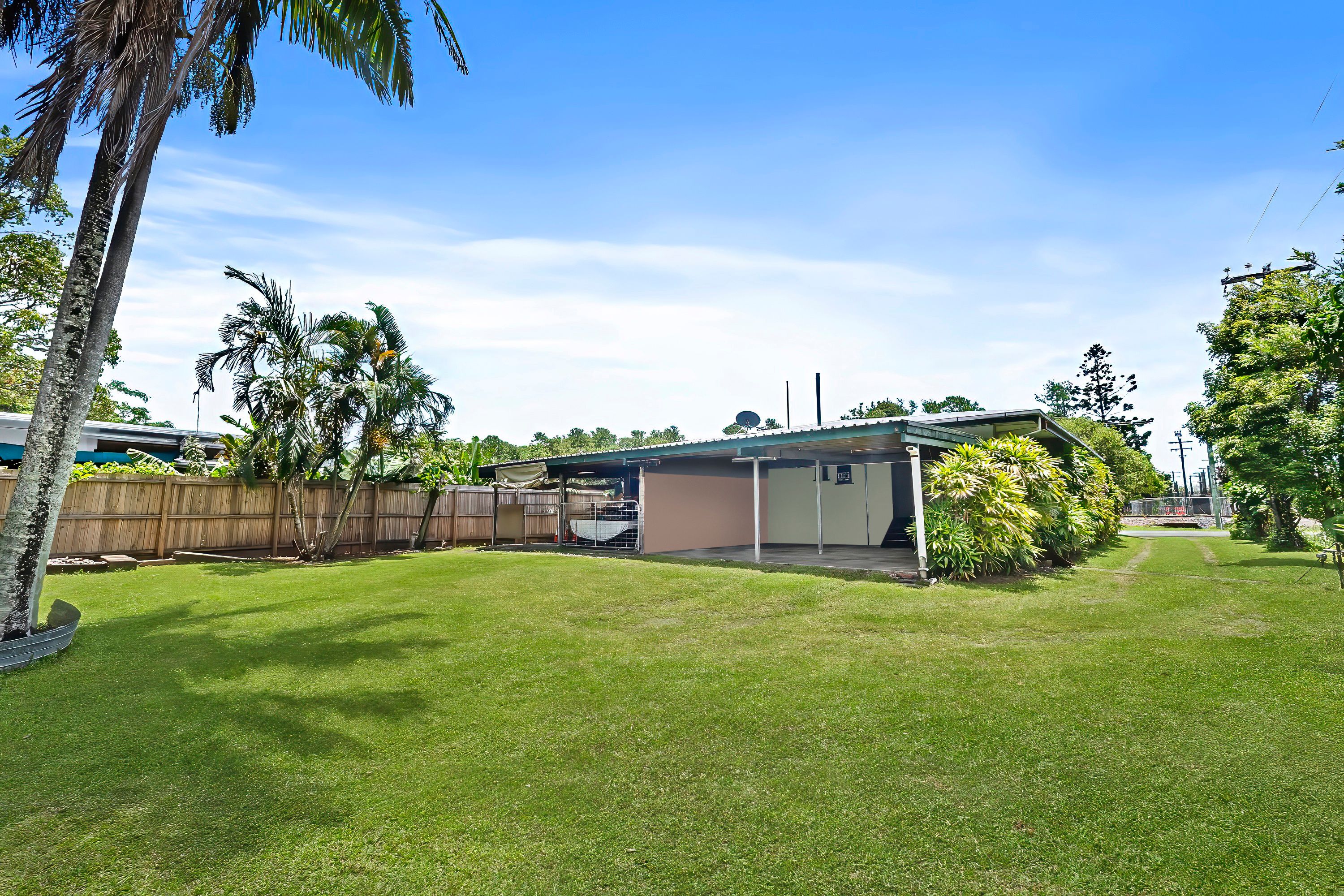 23 Dunn Street, Cairns North, QLD 4870