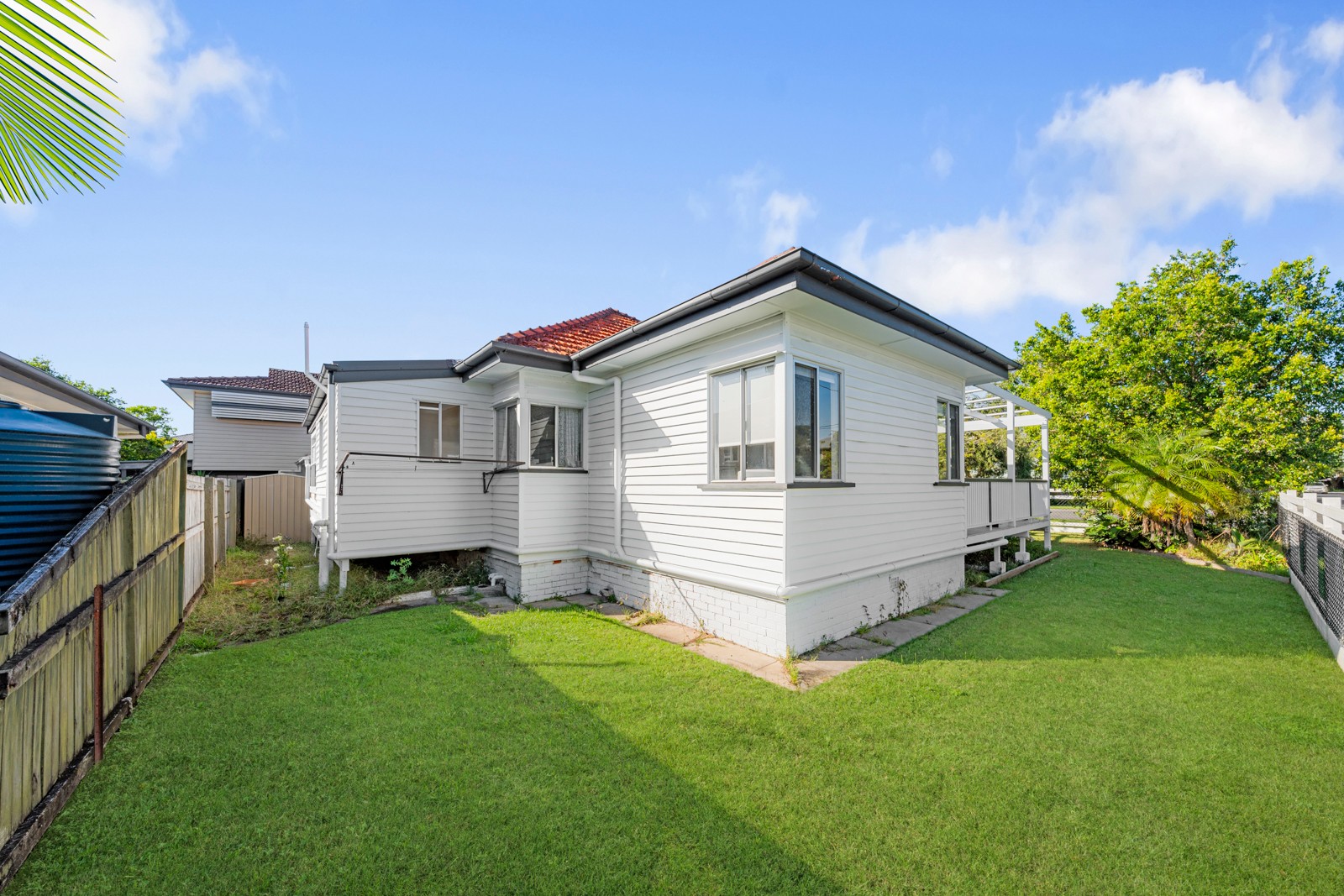 98 Borden Street, Sherwood, QLD 4075