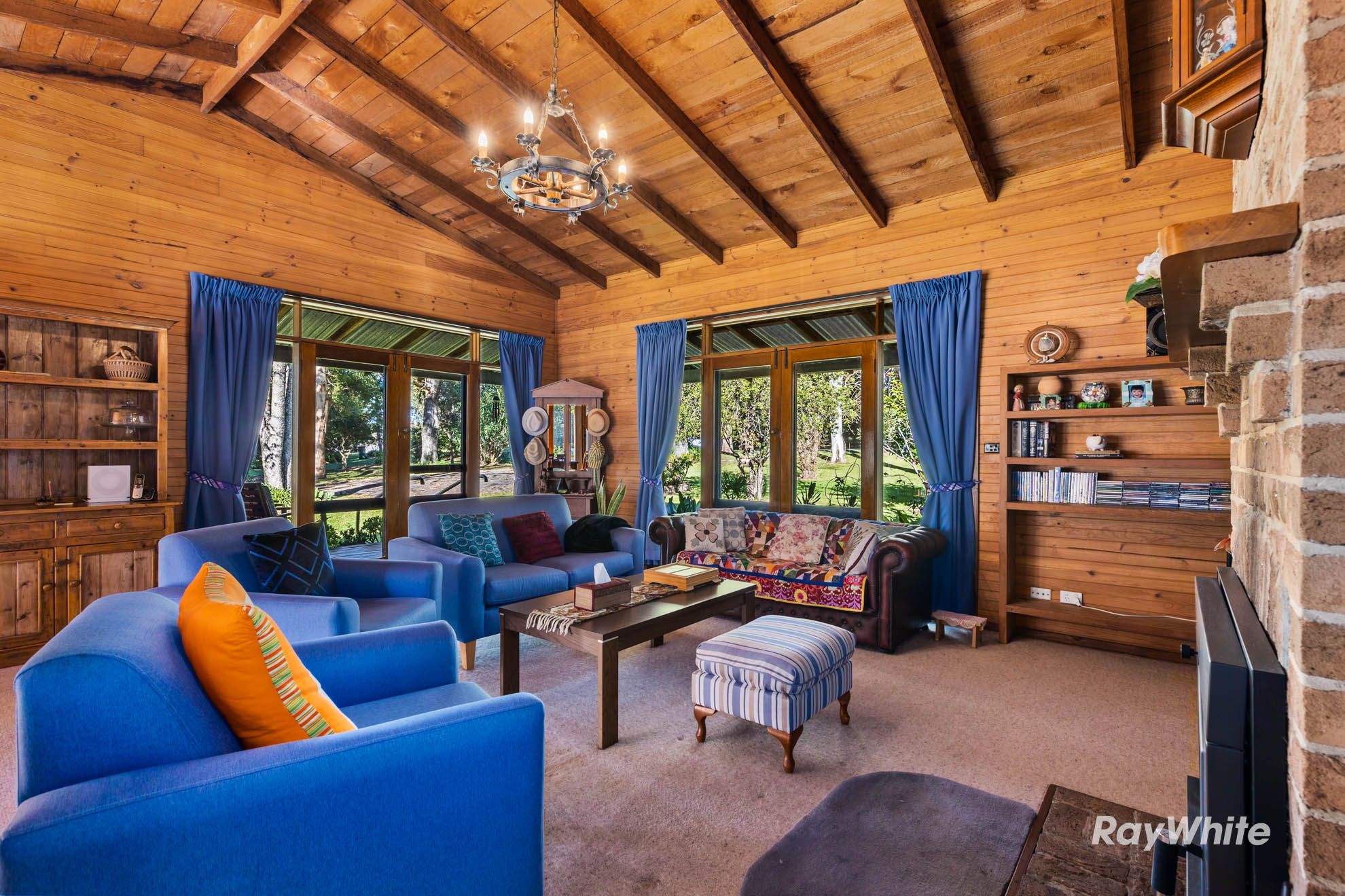 13 Voyager Crescent, Bawley Point, NSW 2539