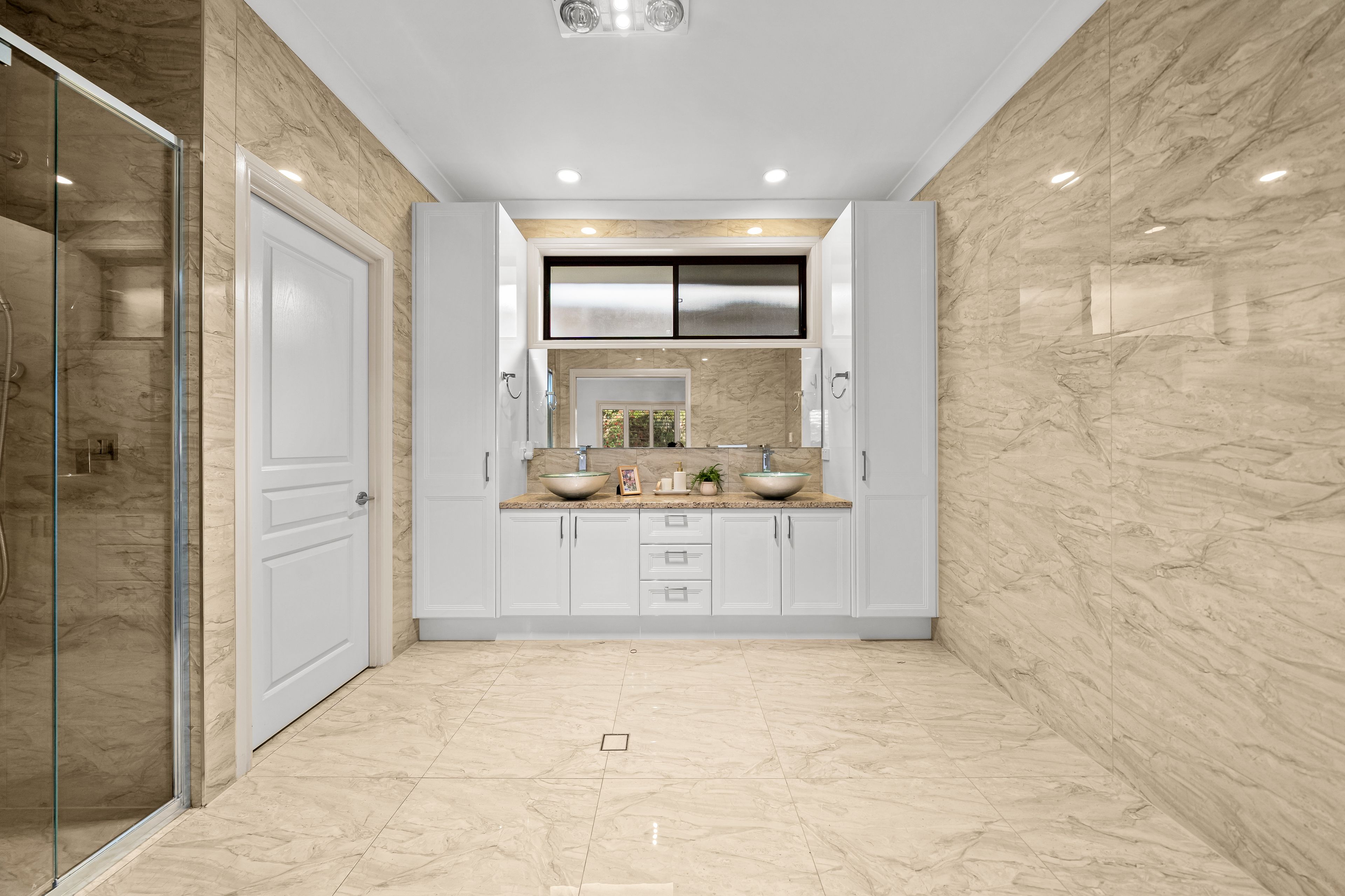 13A Beverley Avenue — photo 4 of 30