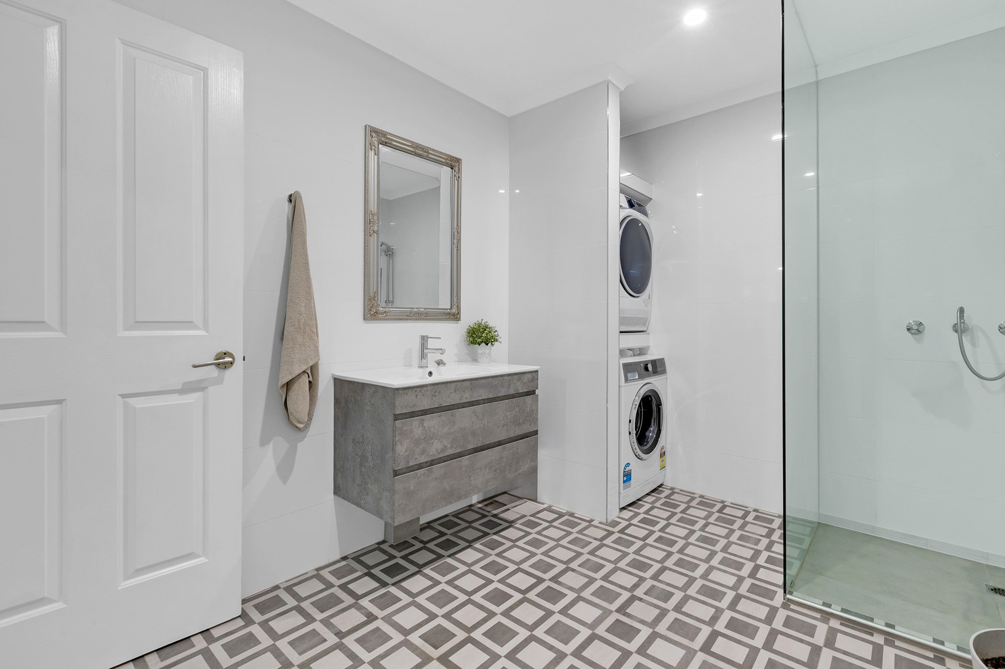 11 Beatrix Drive — photo 15 of 30