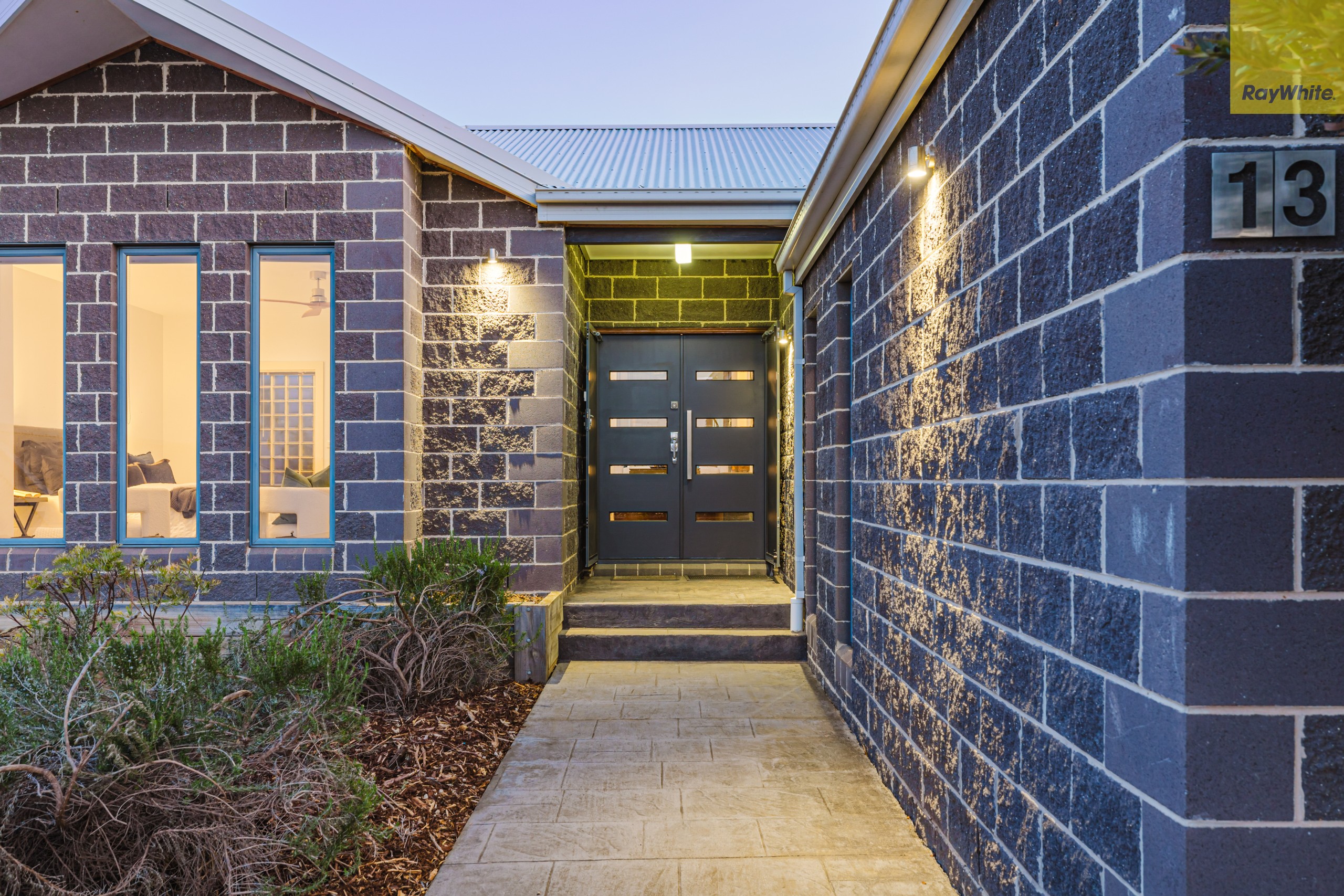 13 Durham Street, Darley, VIC 3340