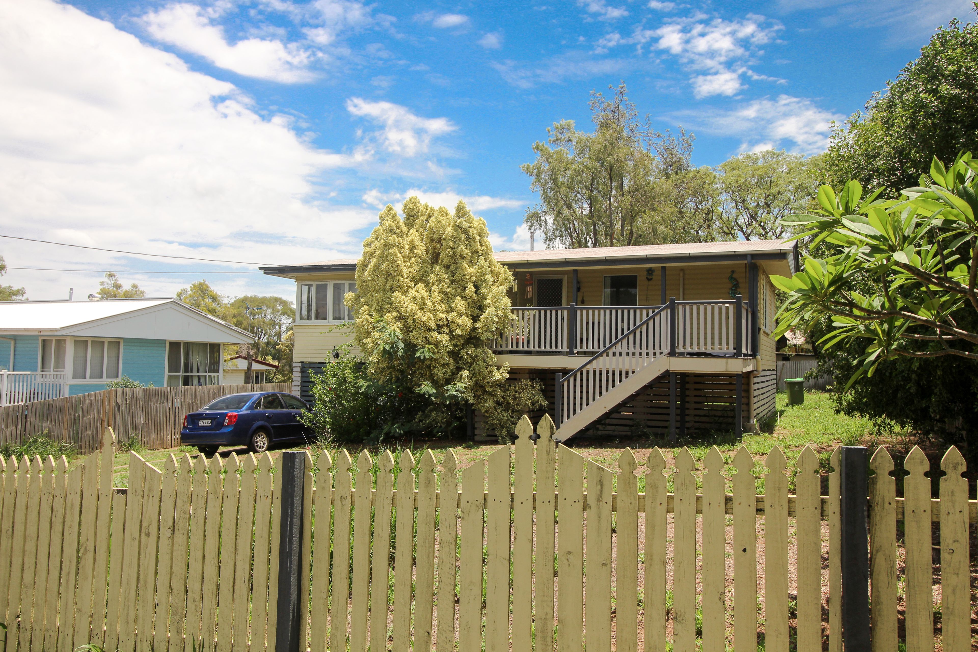 27 Kynance Street, Leichhardt QLD 4305