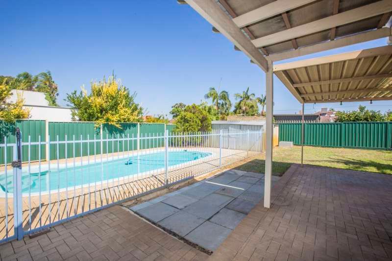 12 Gild Street, Cloverdale, WA 6105