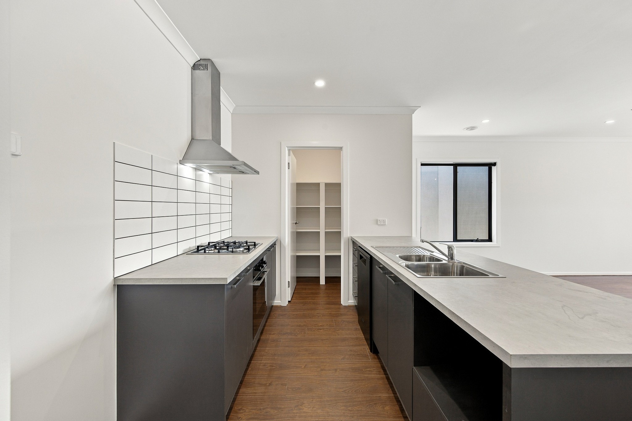 21 Kielder Crescent, Clyde, VIC 3978