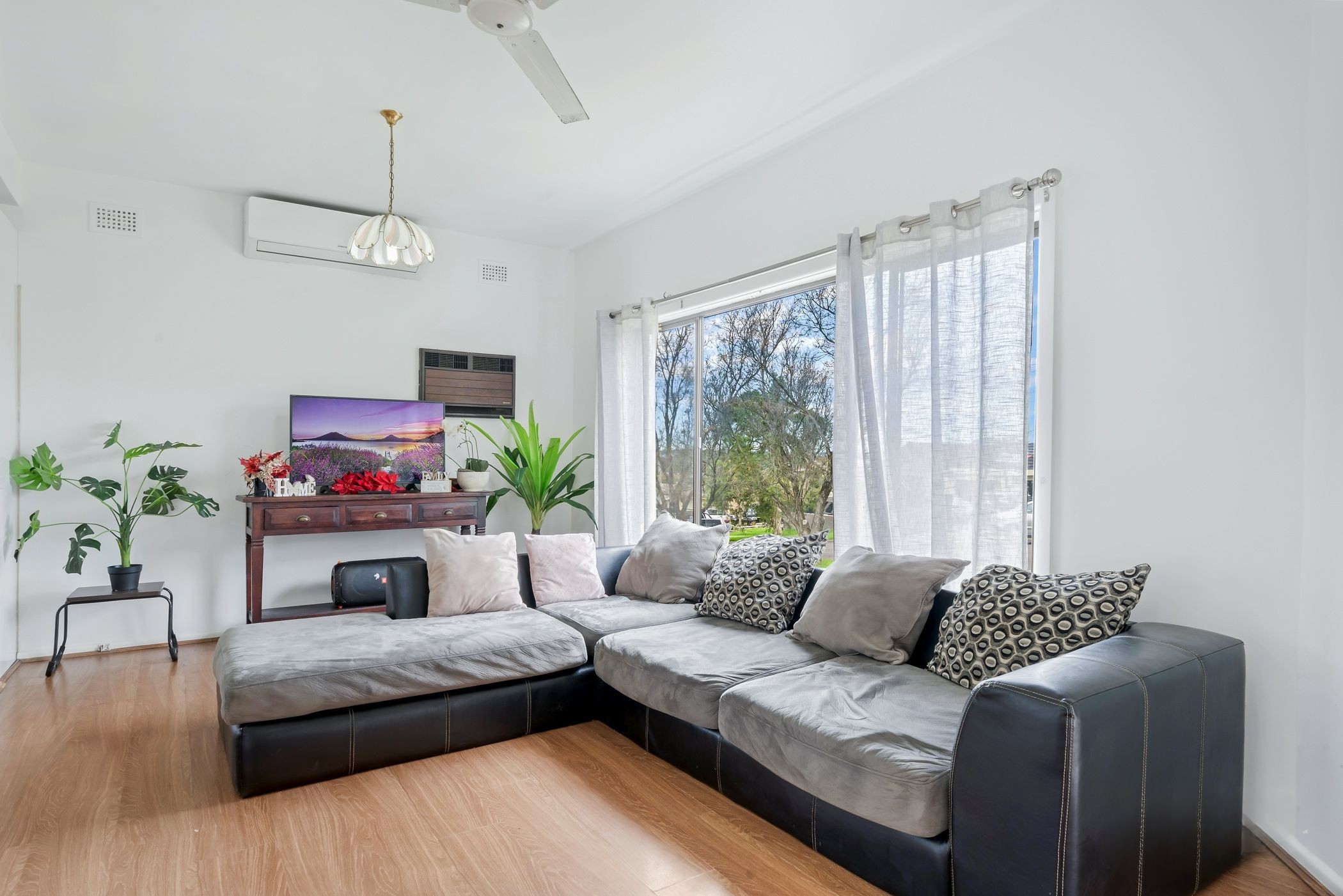 61 & 61A Minchinbury Street, Eastern Creek, NSW 2766