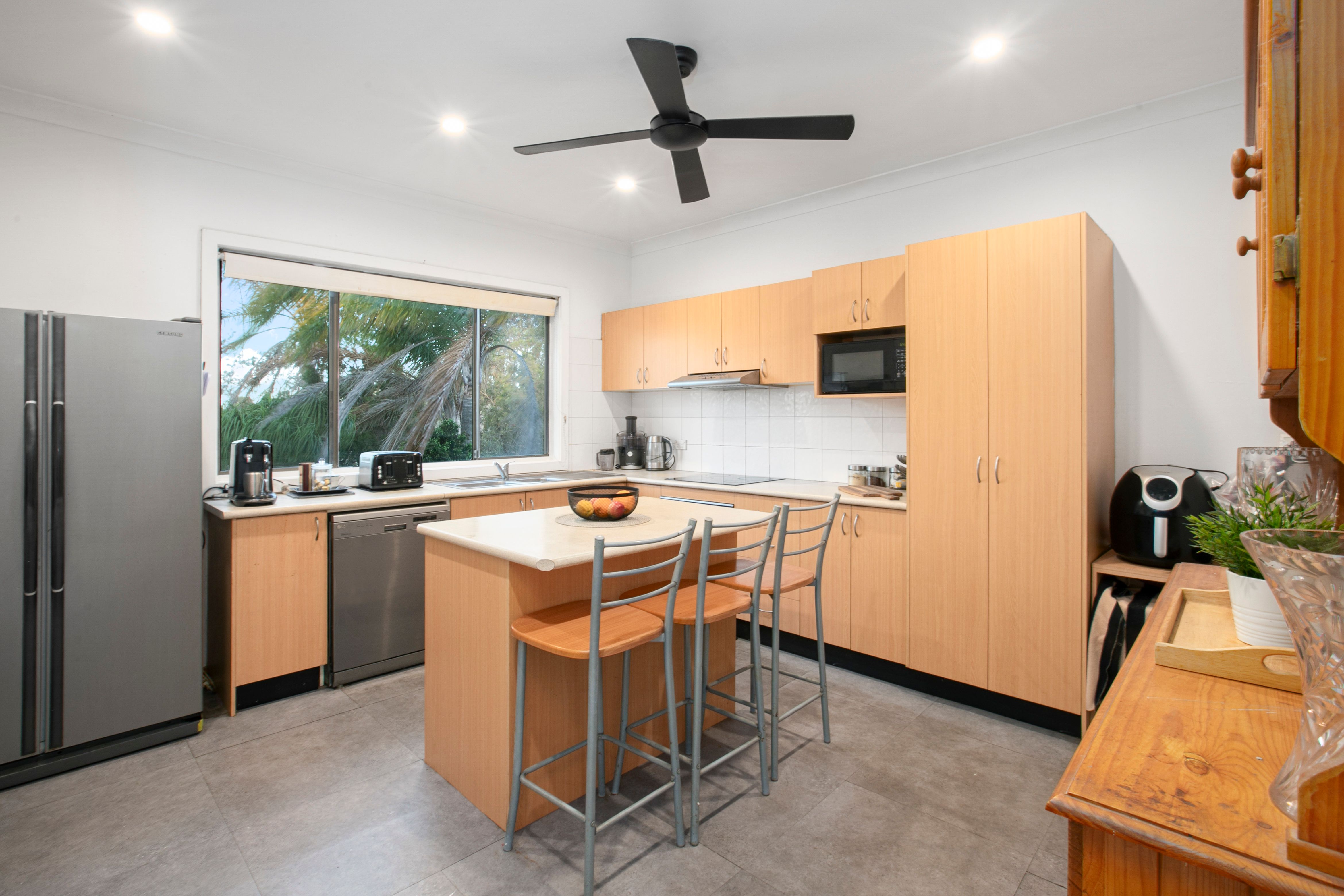 95 Taylor Street — photo 9 of 12