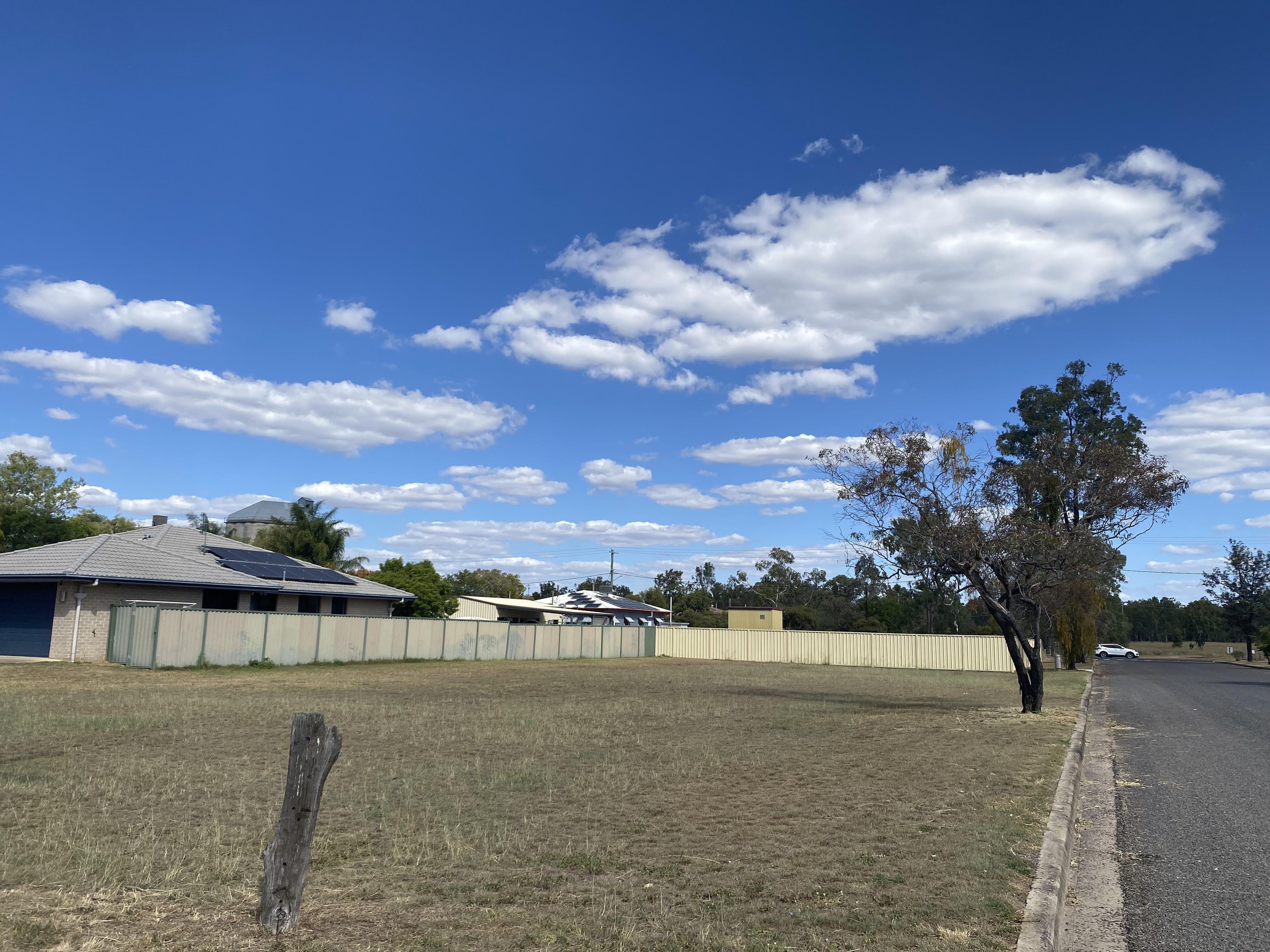 60 Geraghty Street, Cecil Plains, QLD 4407