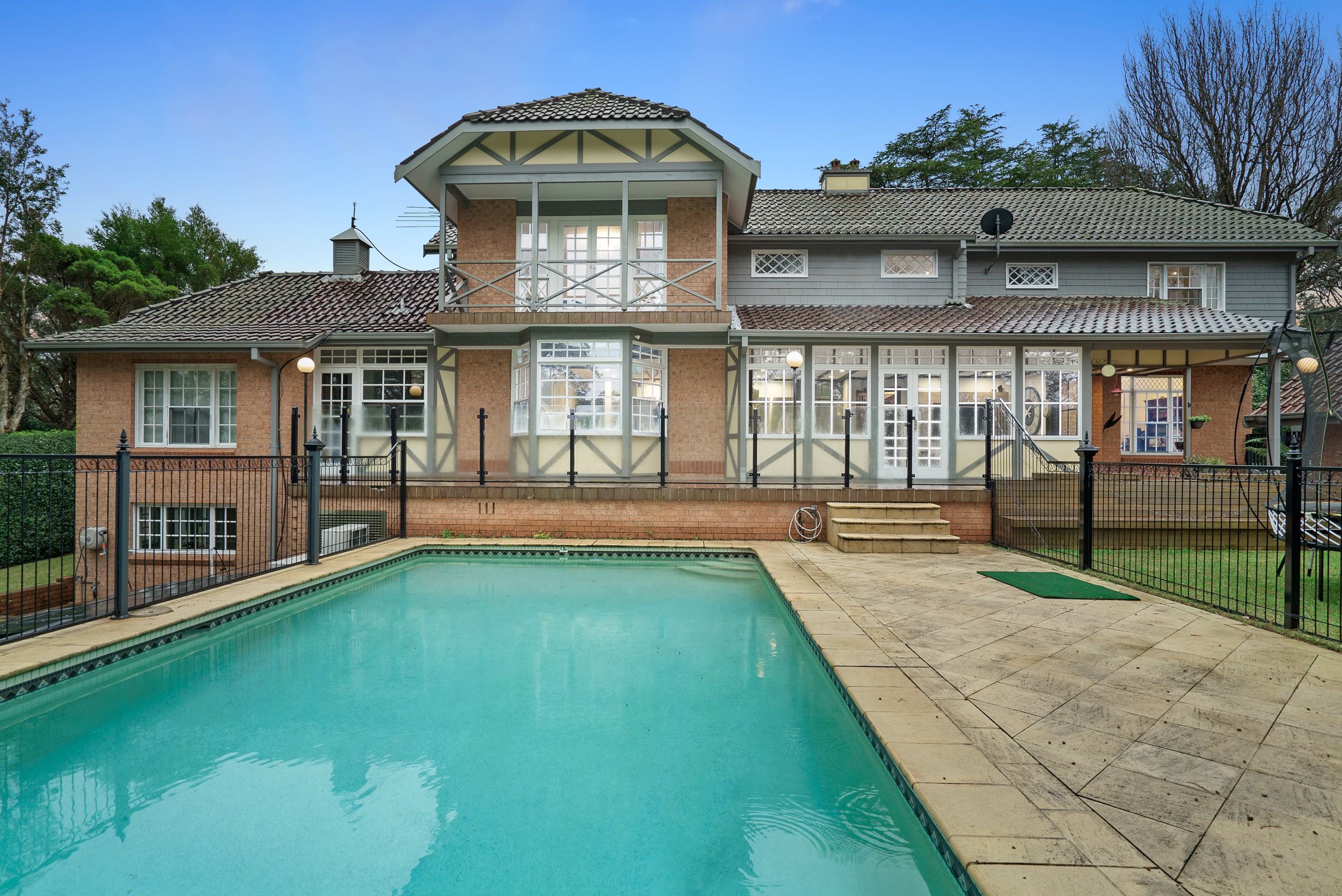 6 Deodara Gardens, Turramurra, NSW 2074