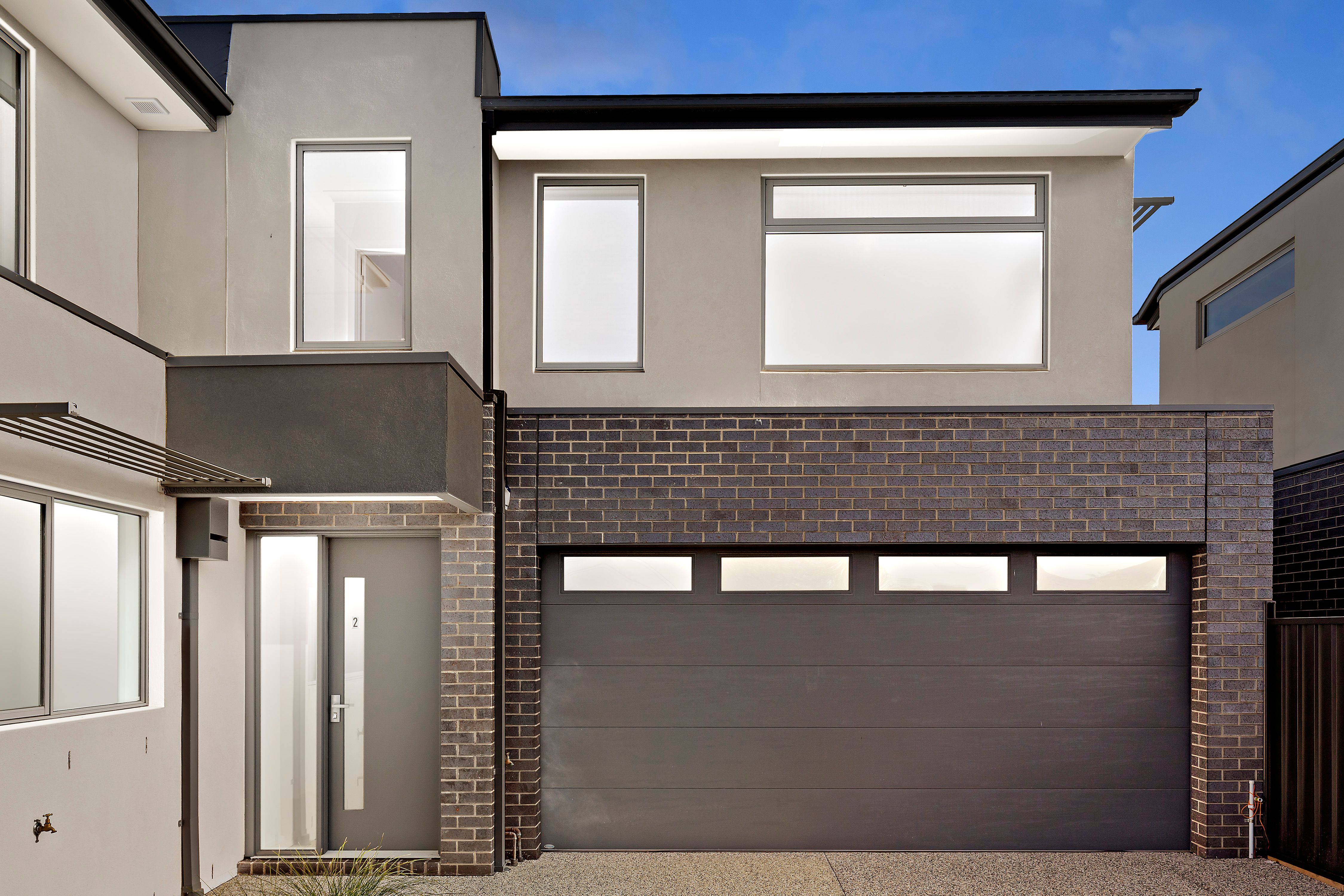 2/5 Whitesides Avenue, Sunshine West, VIC 3020