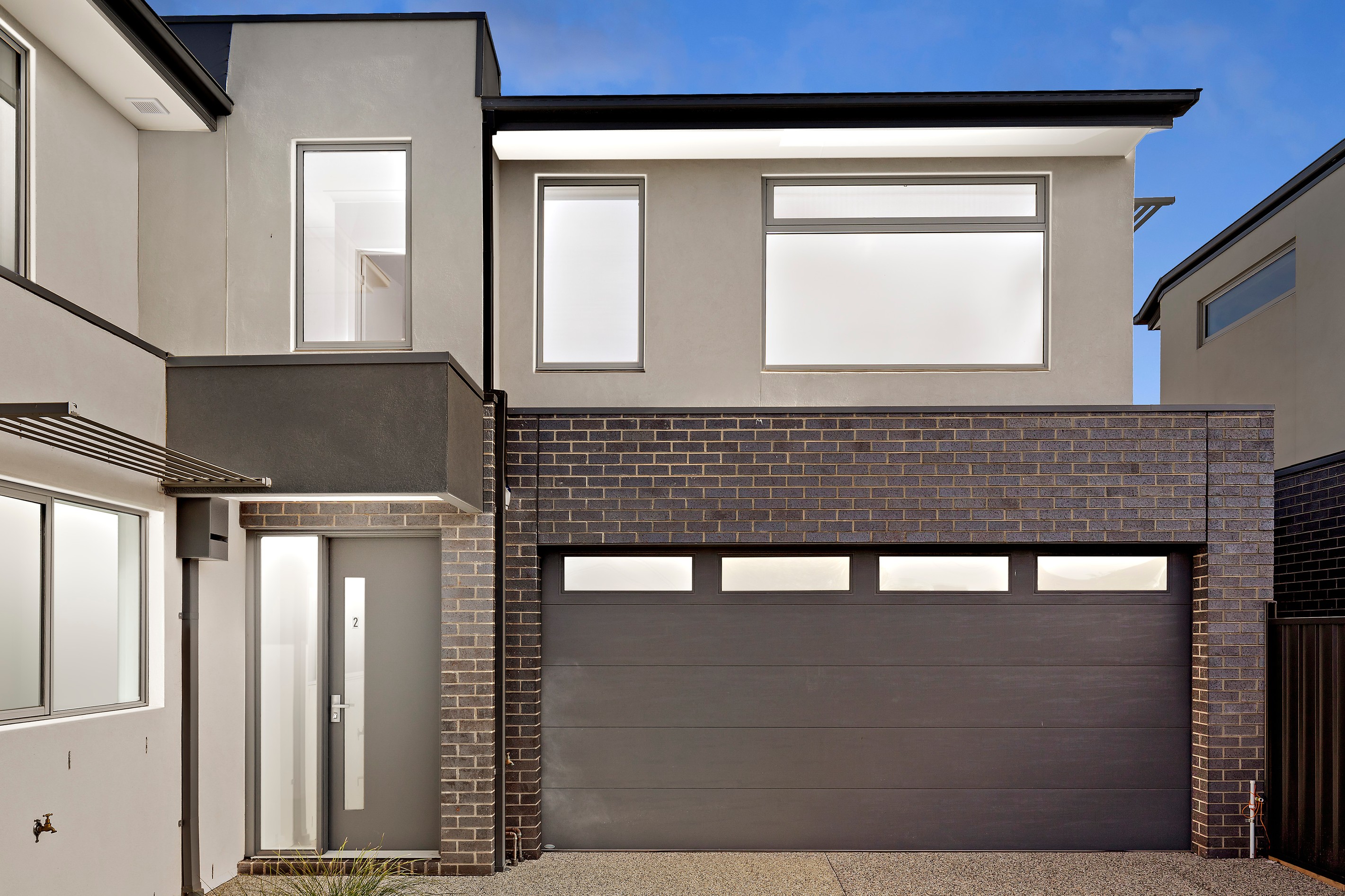 2/5 Whitesides Avenue, Sunshine West, VIC 3020