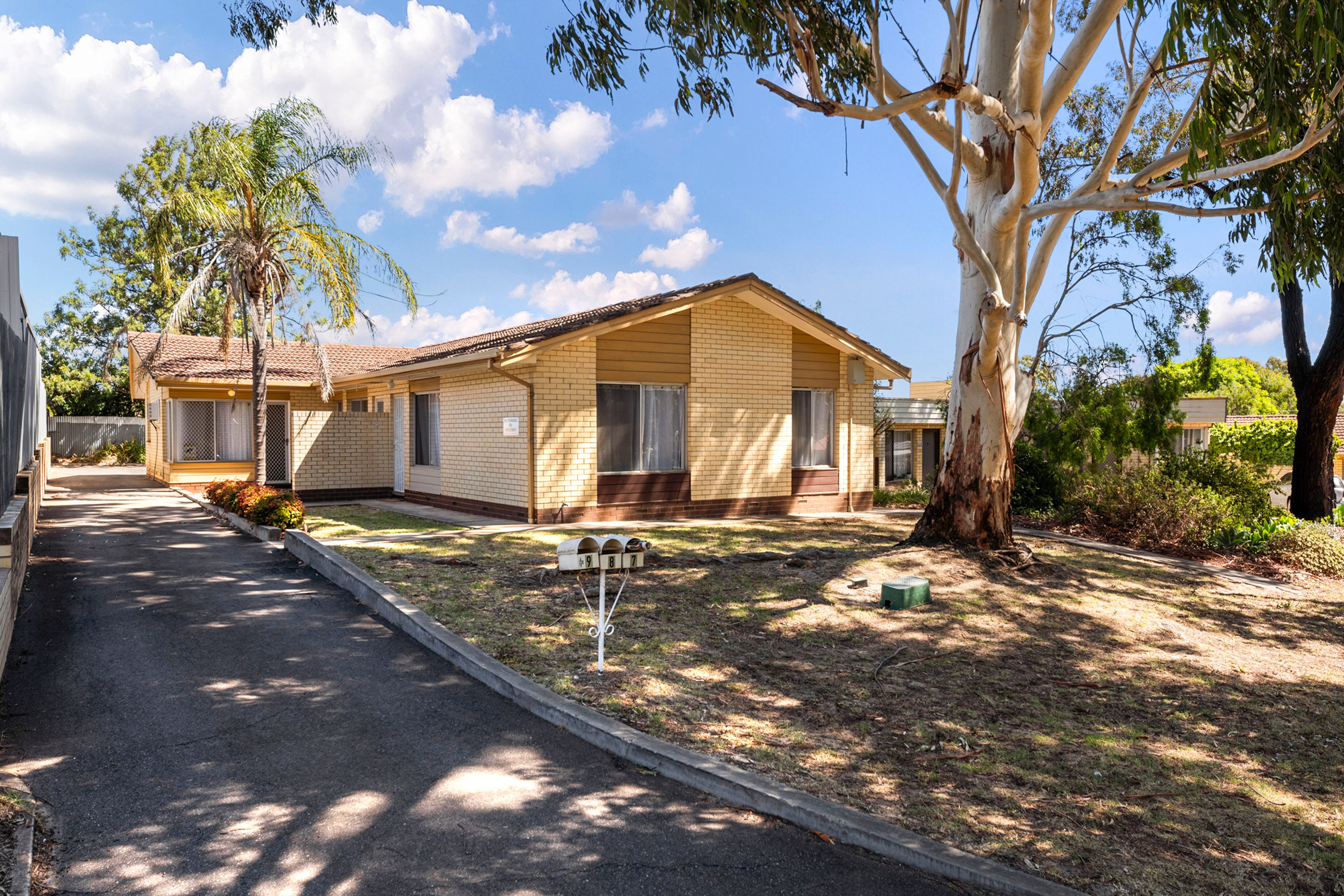 1 Whinnen Street, St Agnes SA 5097