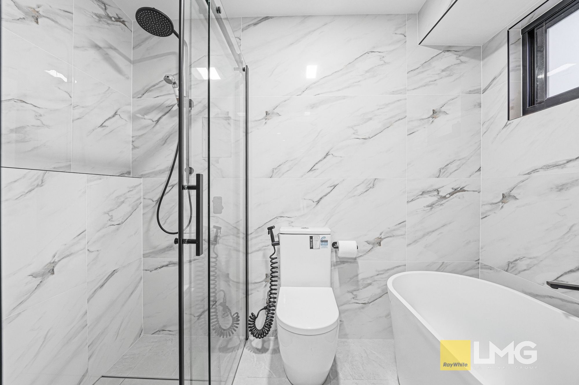 140 Joseph Street — photo 11 of 25