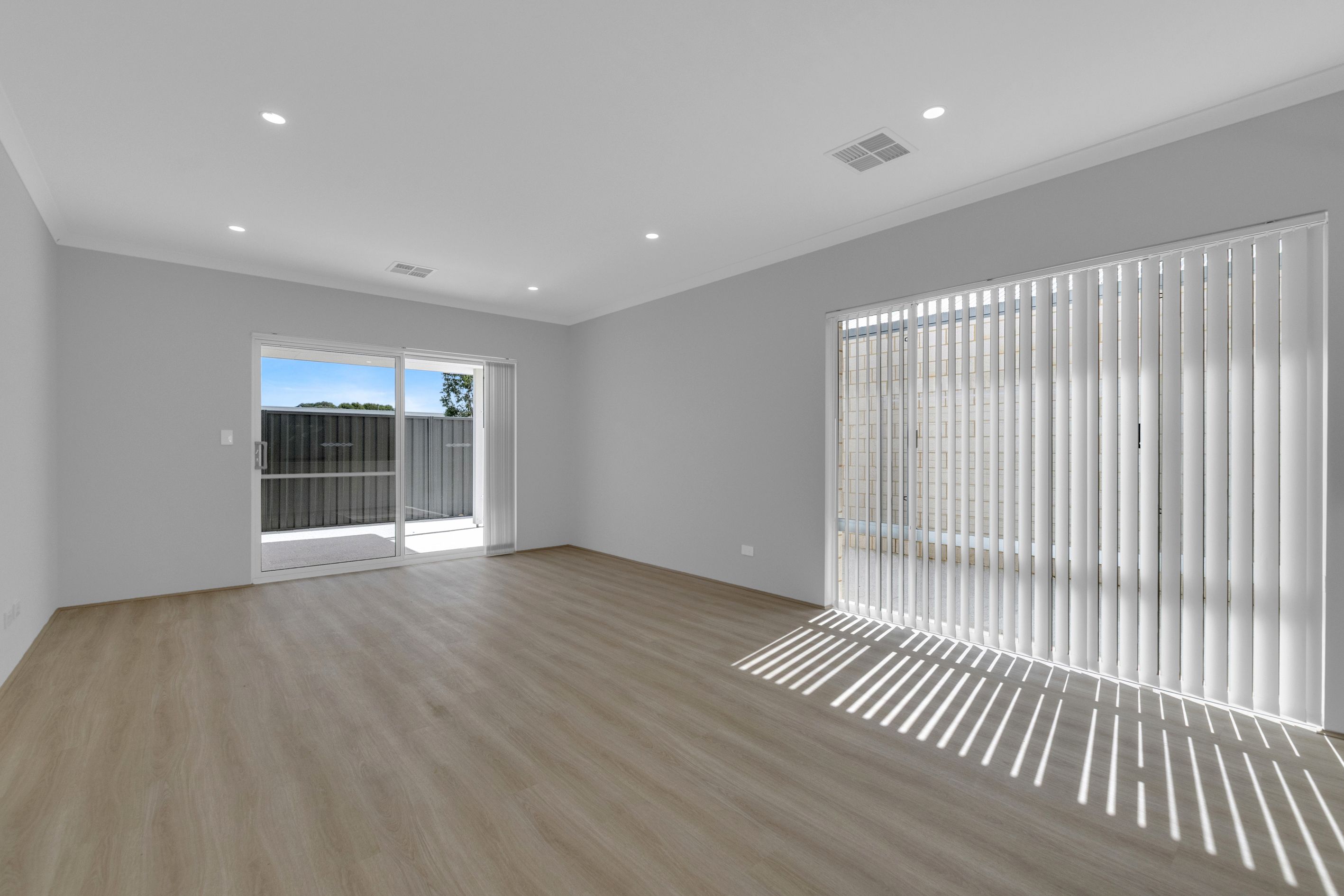 20 Chalmers Avenue, Wellard, WA 6170