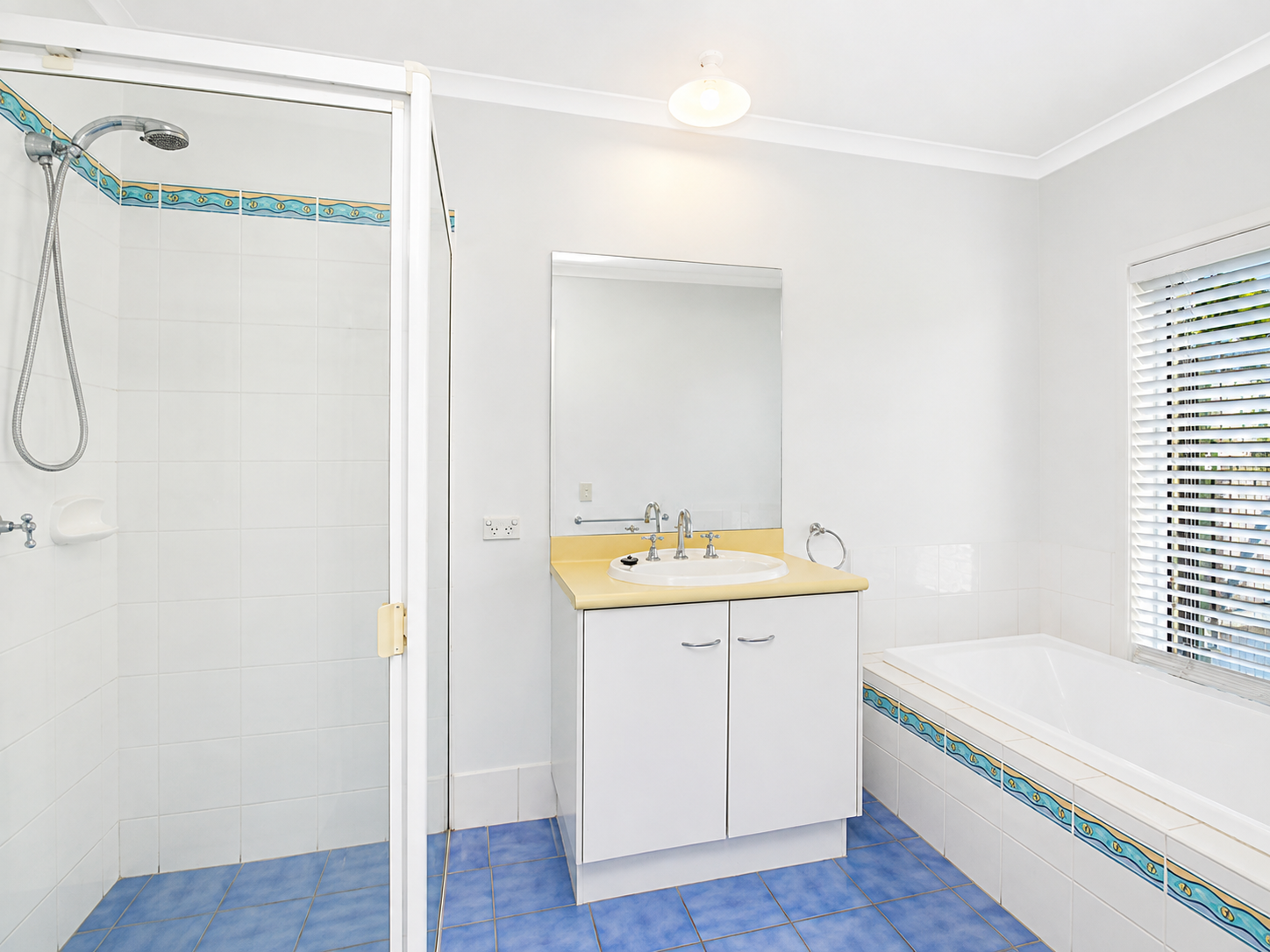 41 Plateau Crescent — photo 13 of 26