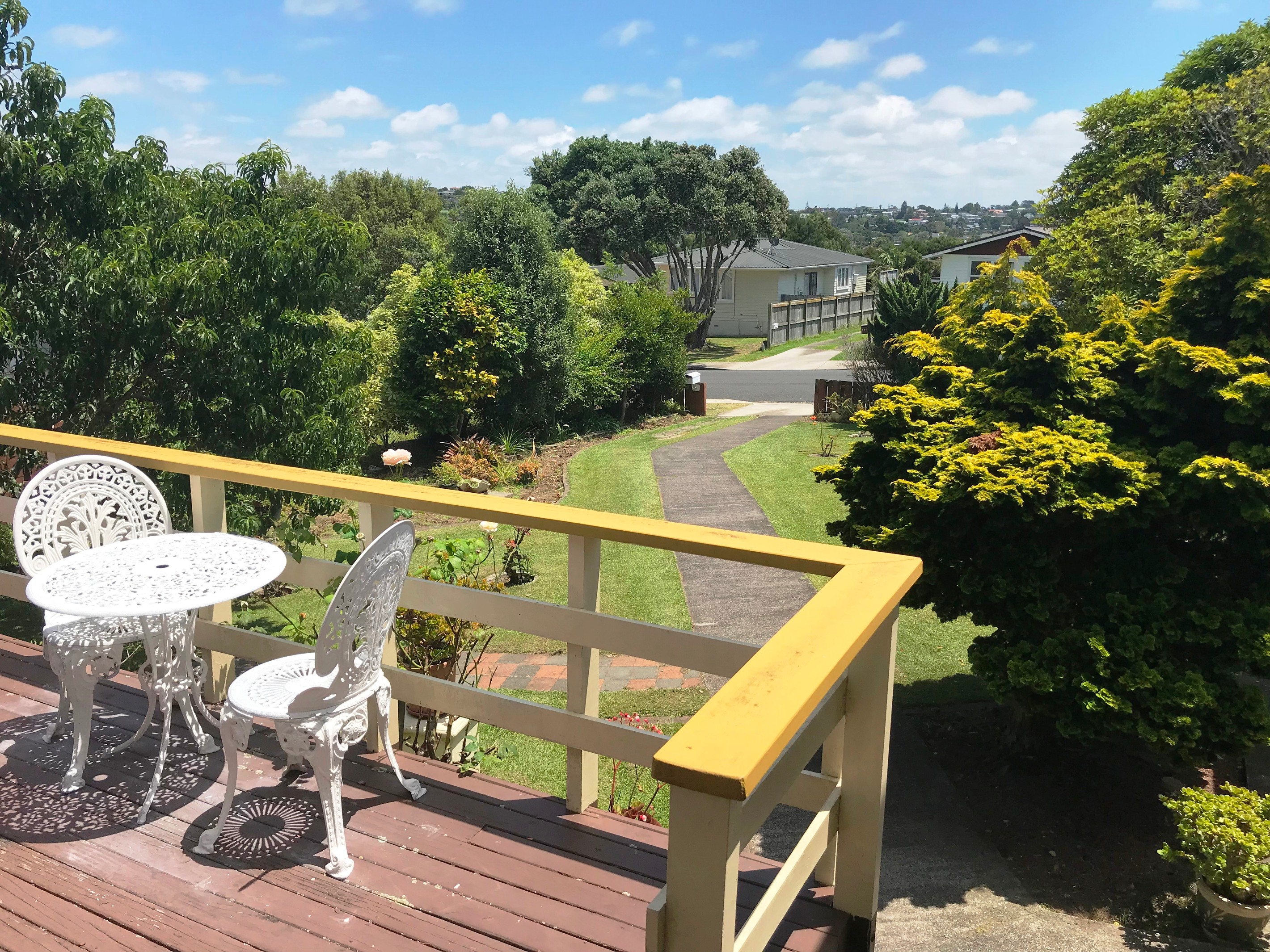 84 Bruce Road, Glenfield, North Shore City