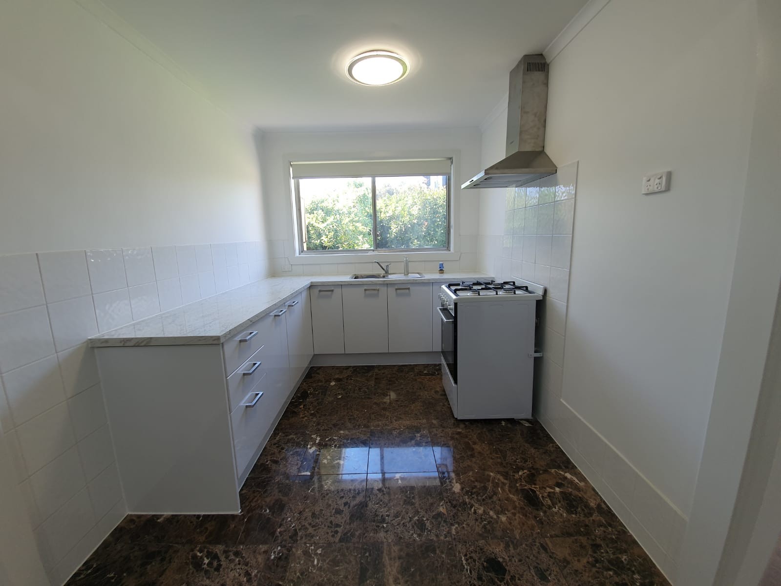 2/16 Stewart Road, Oakleigh East, VIC 3166
