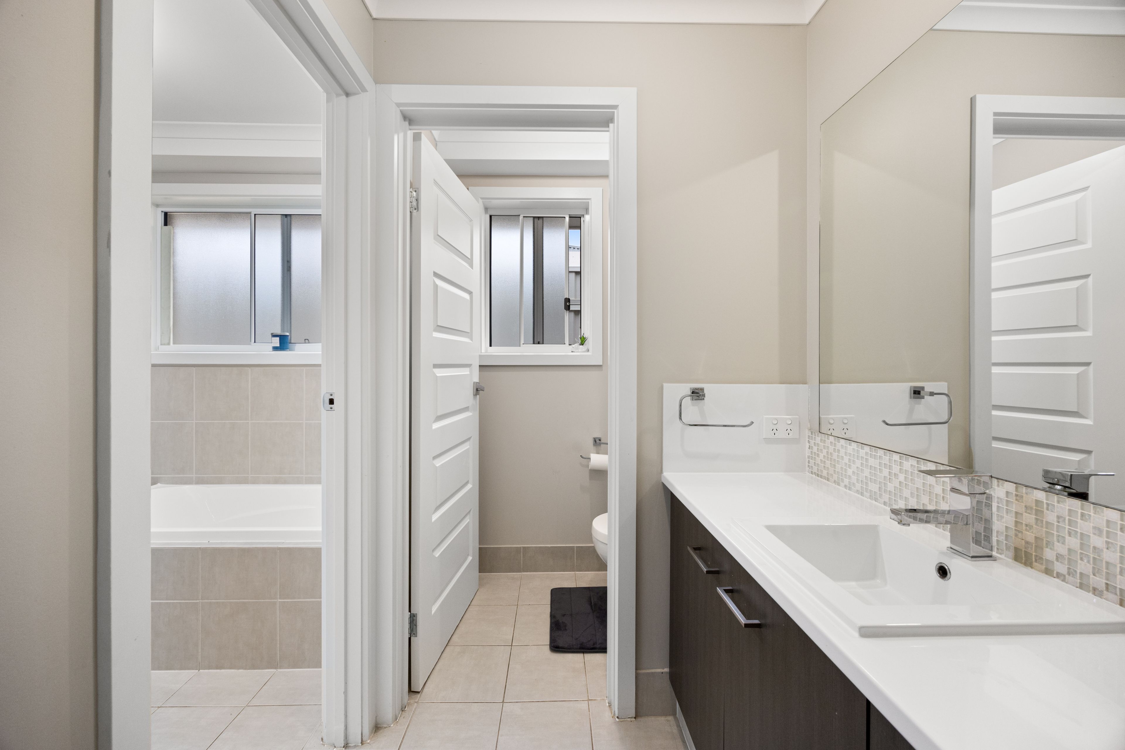 10 Keane Avenue — photo 19 of 25