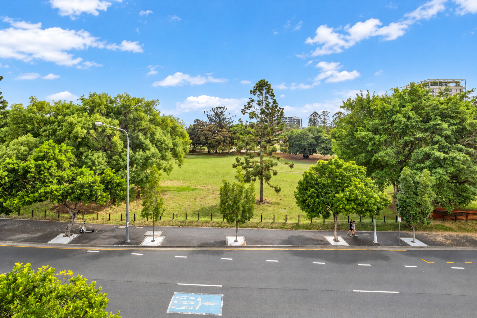 23/42 Cordelia Street — photo 4 of 13