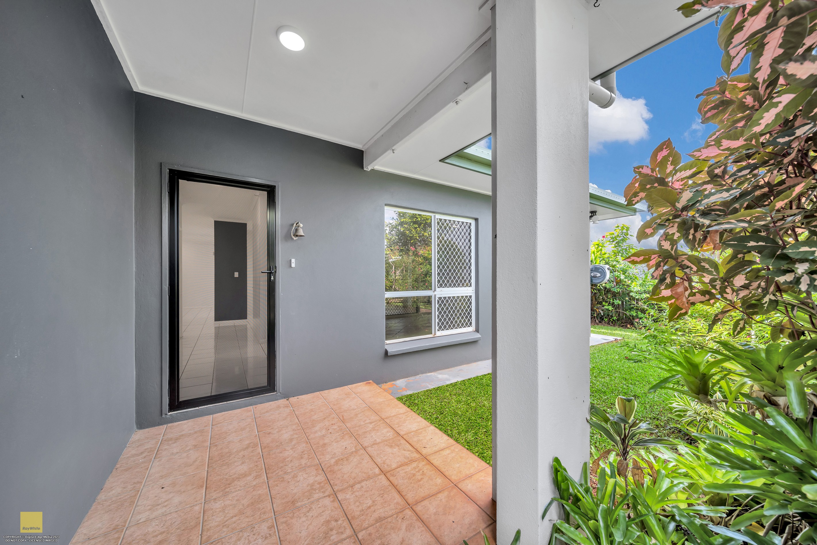 8 Bowen Street, Mount Sheridan, QLD 4868
