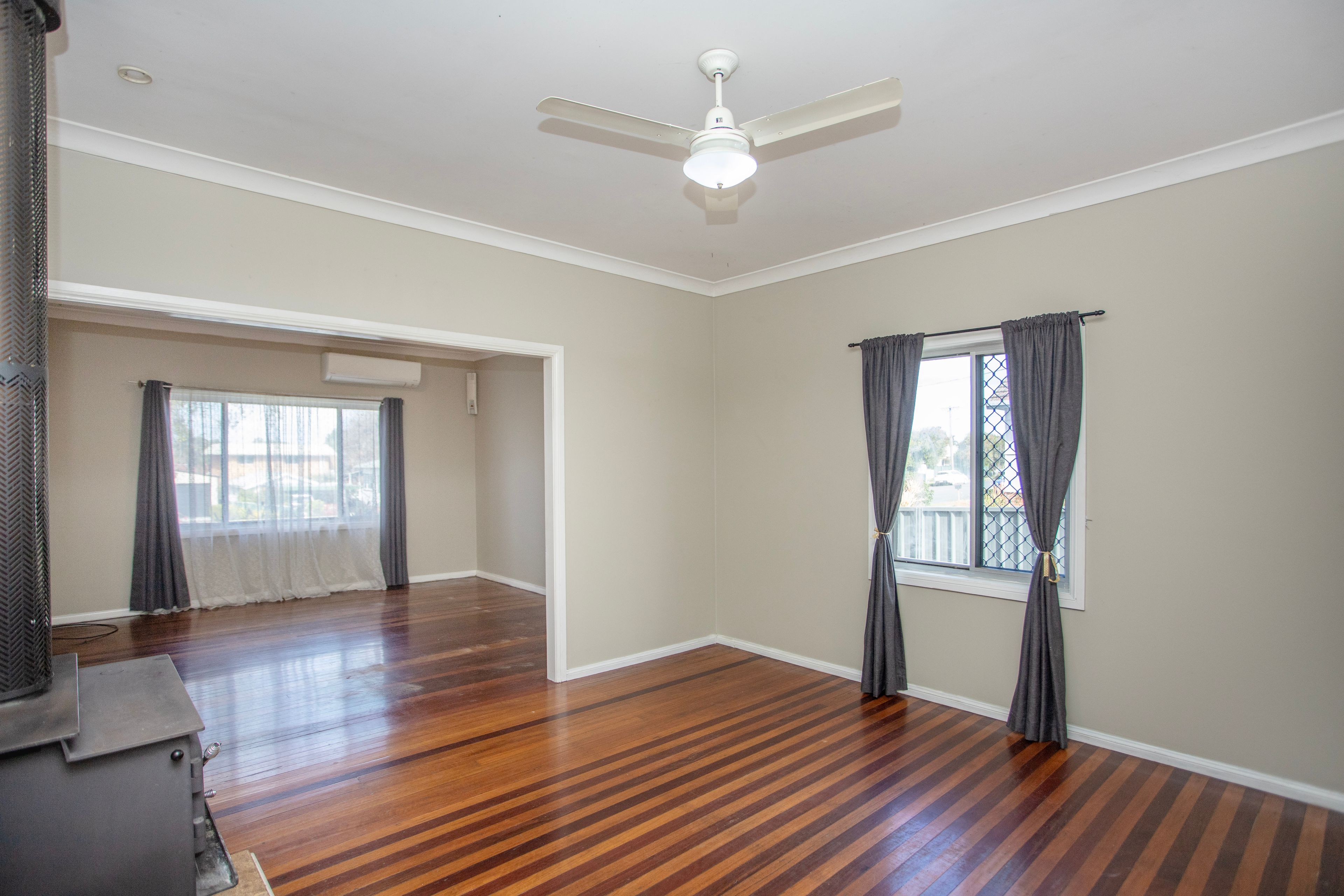 40 Bruntnell Street — photo 4 of 21