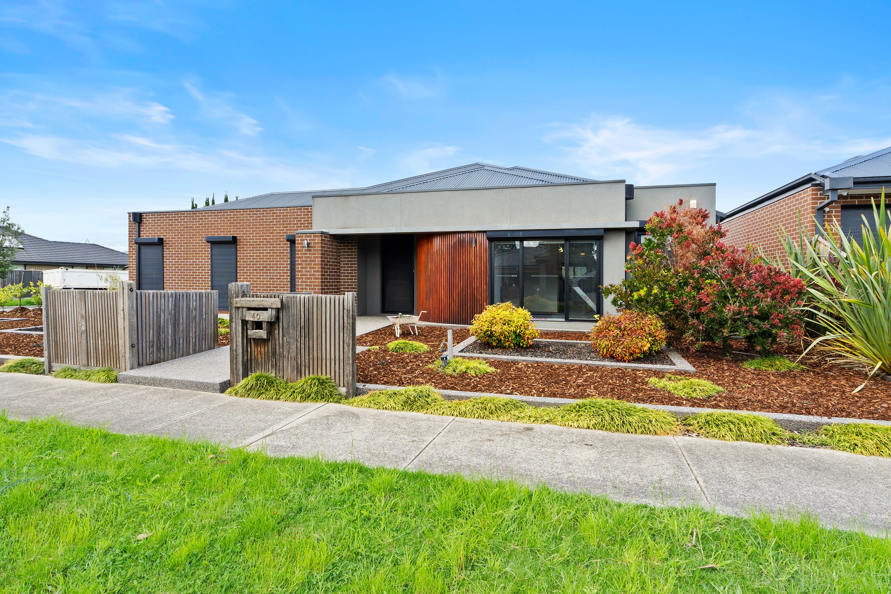40 Gyrfalcon Way, Doreen, VIC 3754