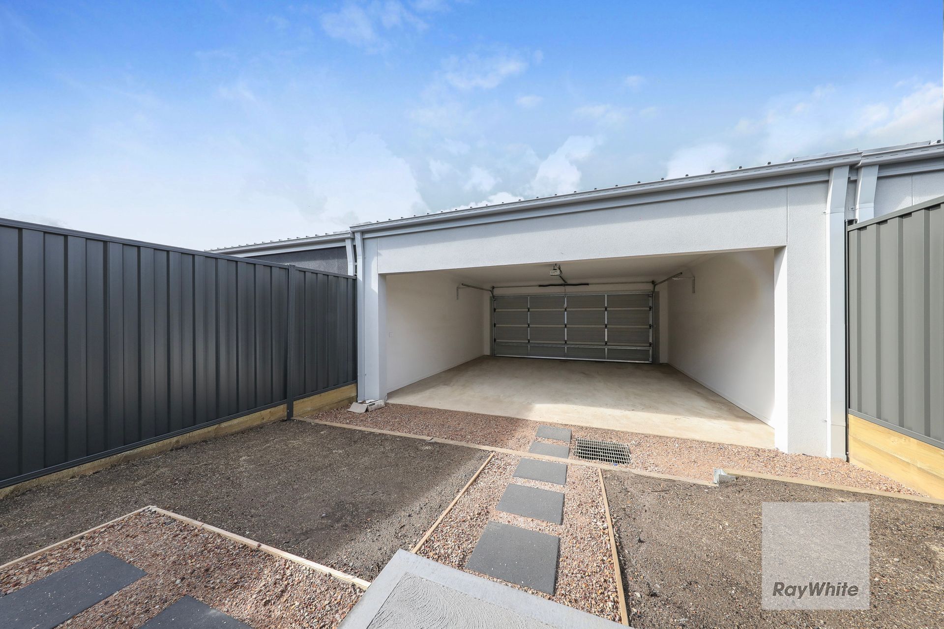 8 Cosgrove Drive — photo 13 of 14