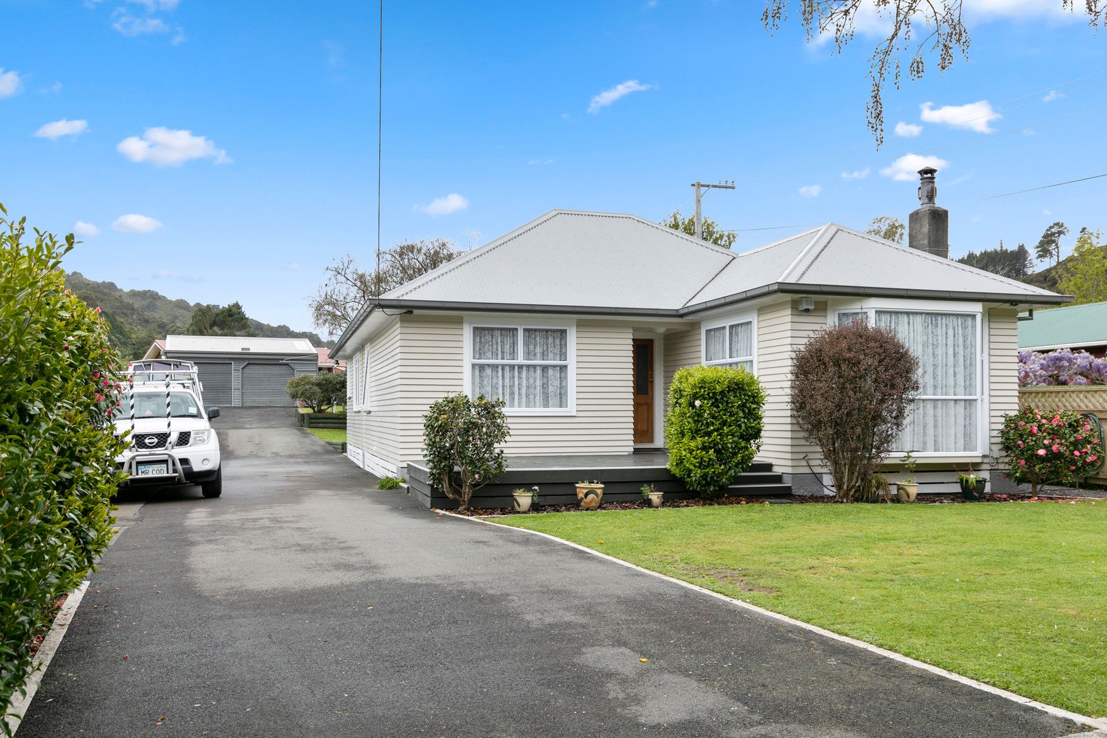 97 Hine Road, Wainuiomata, Lower Hutt City