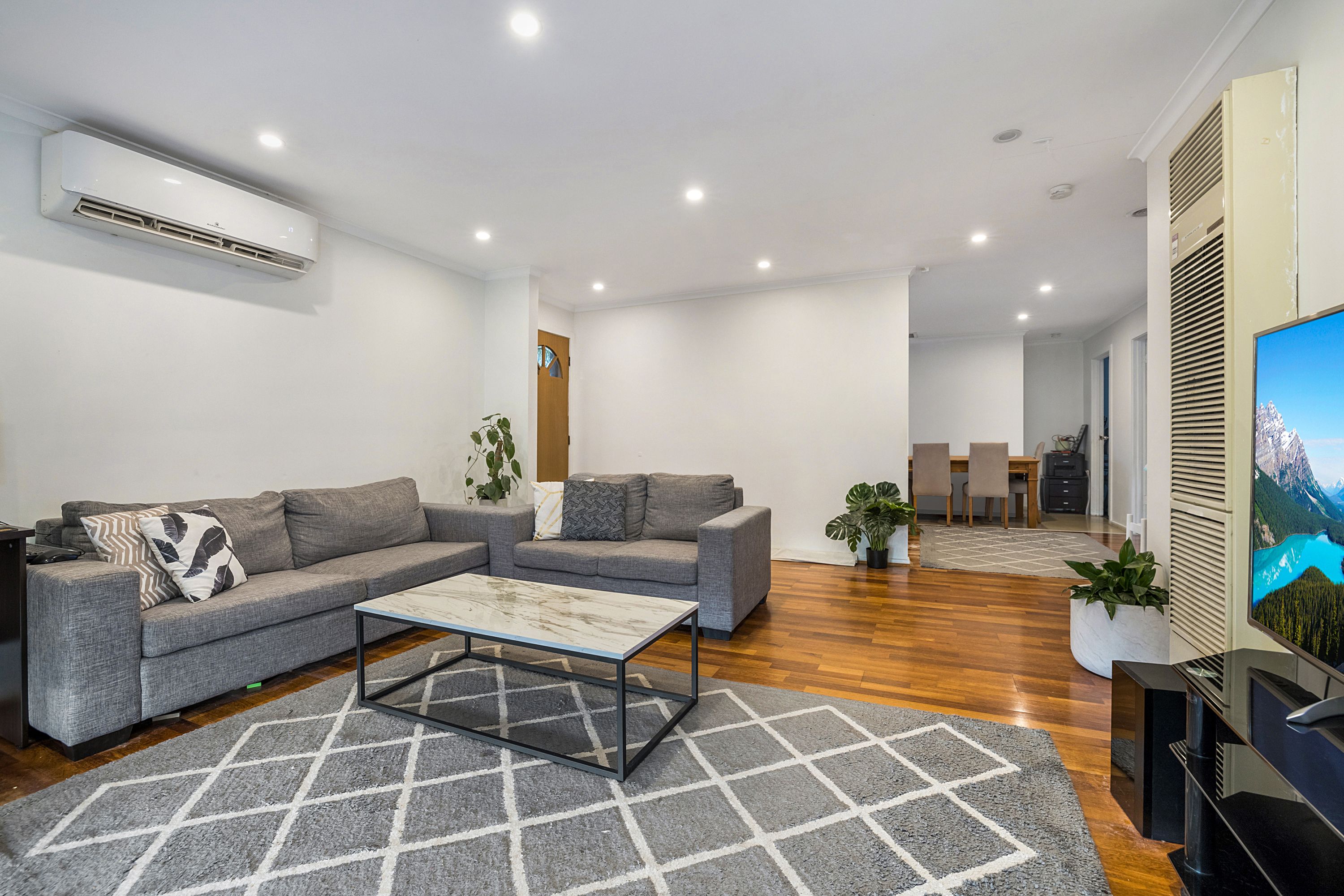 317 Dandelion Drive, Rowville, VIC 3178