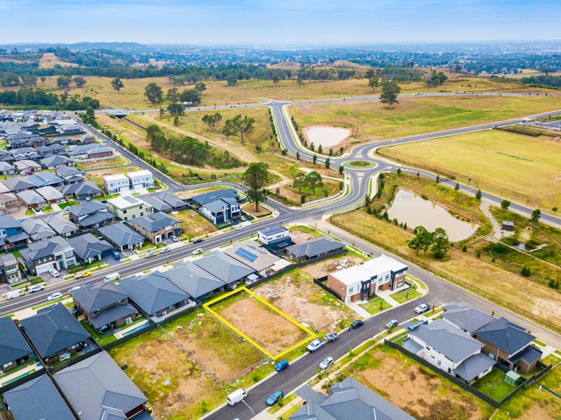 23 Rochester Street, Gregory Hills, NSW 2557