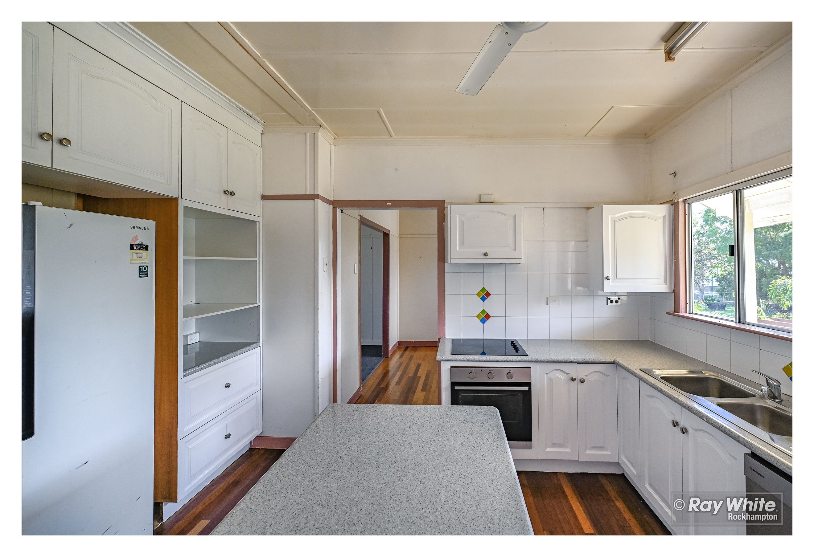 120 Lion Creek Road, Wandal, QLD 4700