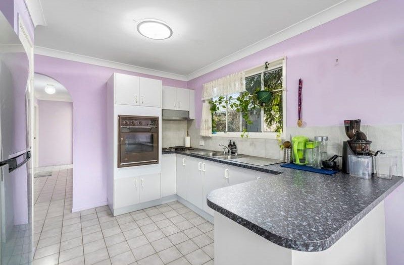 9 Cypress Drive, Marsden, QLD 4132