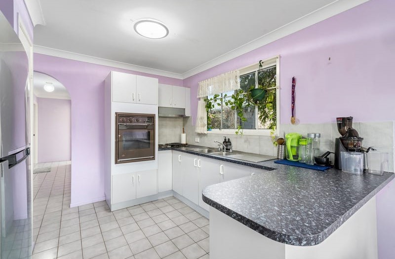 9 Cypress Drive, Marsden, QLD 4132