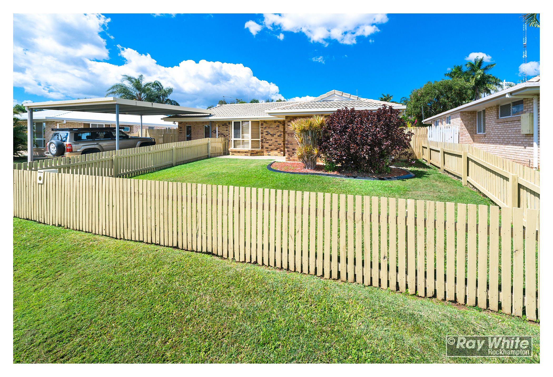 17 Dunnett Street, Gracemere, QLD 4702