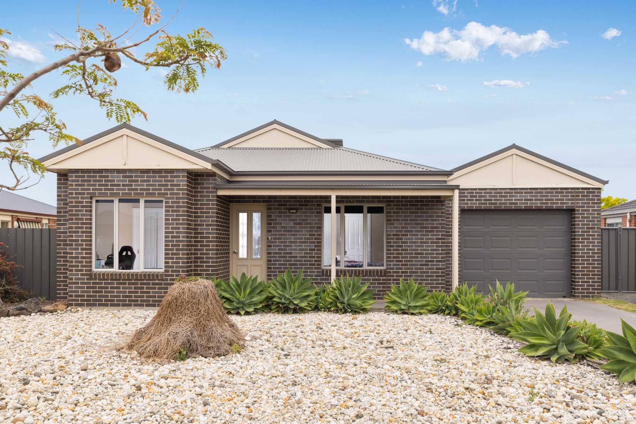 6 Tobruk Street, Horsham VIC 3400