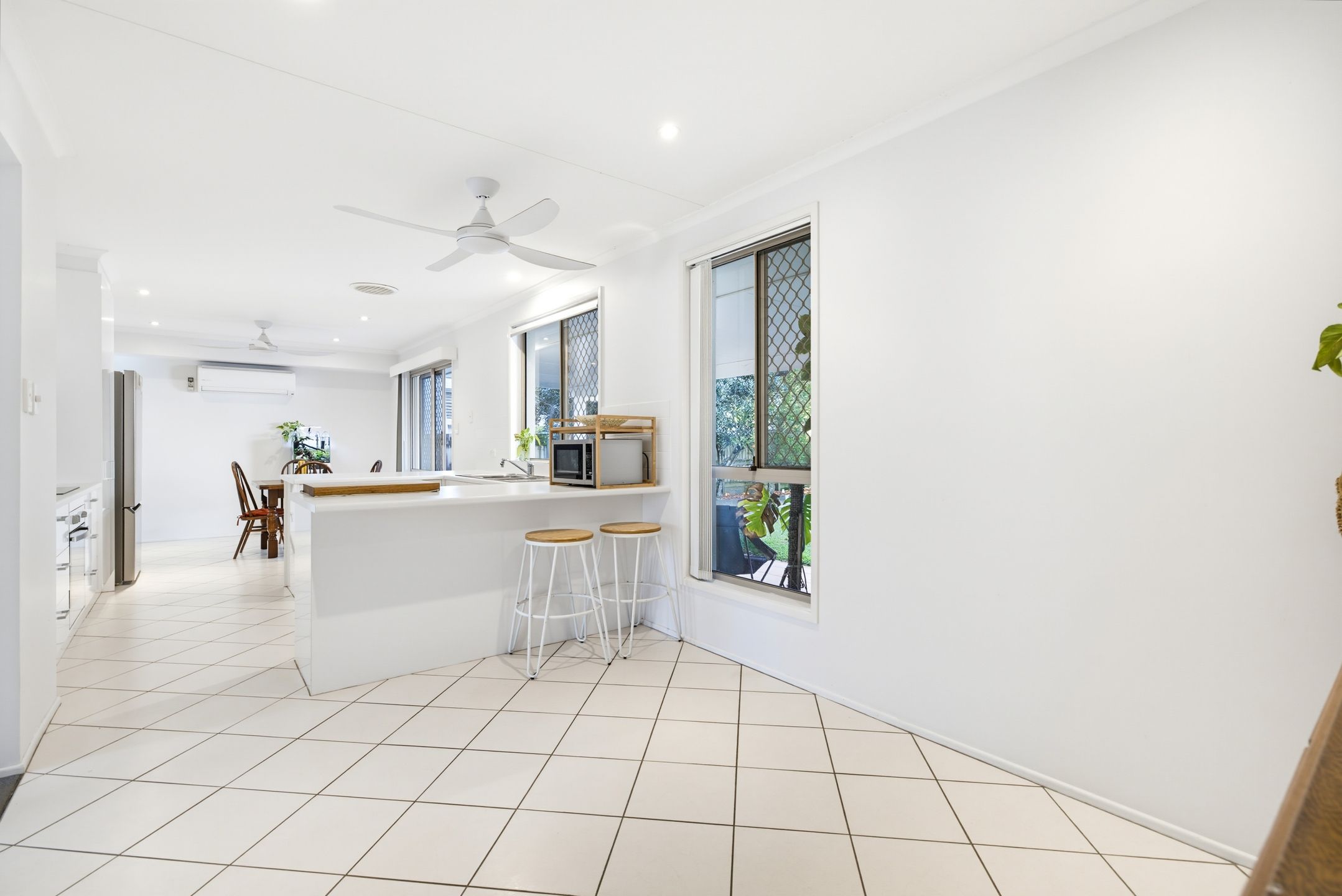 63 Lapoinya Crescent — photo 8 of 20