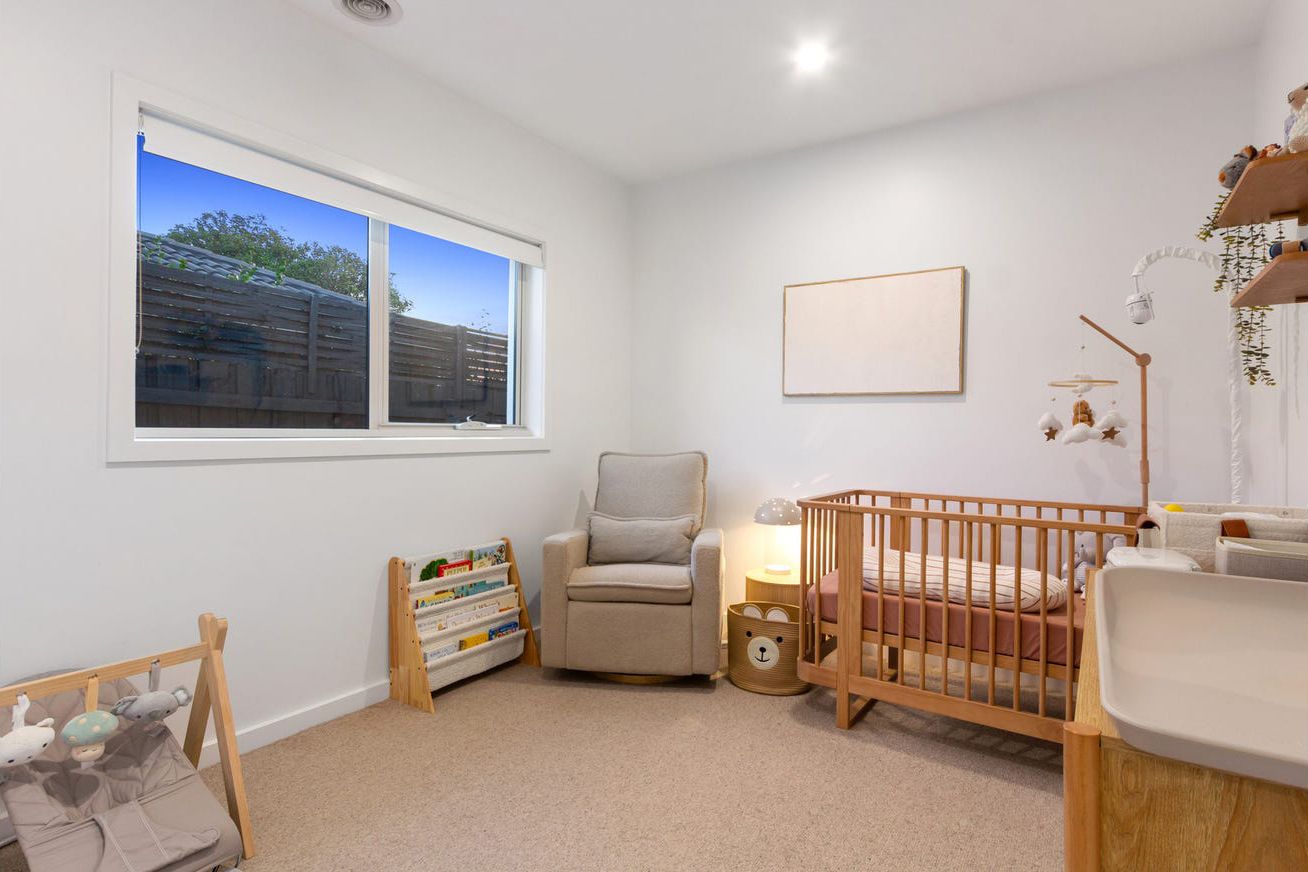 2/33 James Road — photo 5 of 9